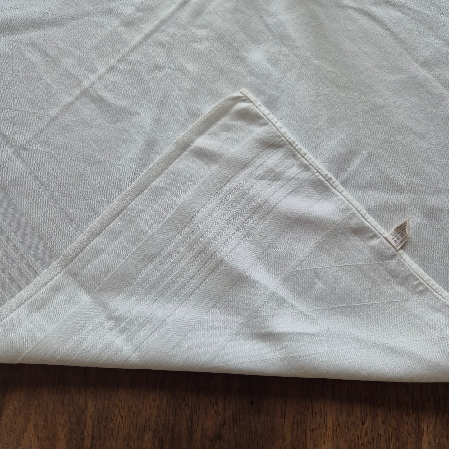 West Germany Baumwolle Serviette Mitteldecke Weiß 92x96cm Vintage 🤍