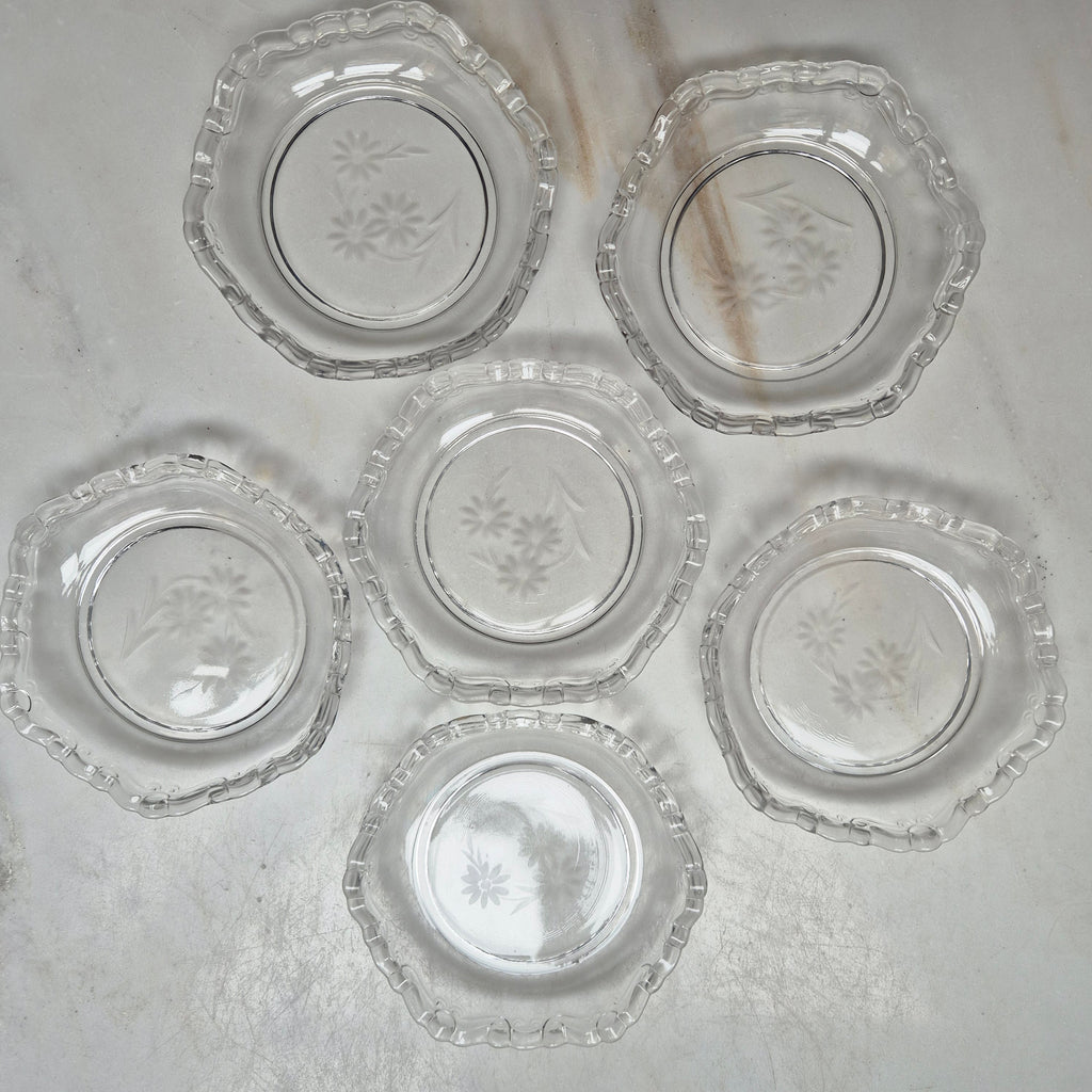 6x Vintage Glas oder Bleikristall Schalen Kuchen Teller mit Blumenmuster