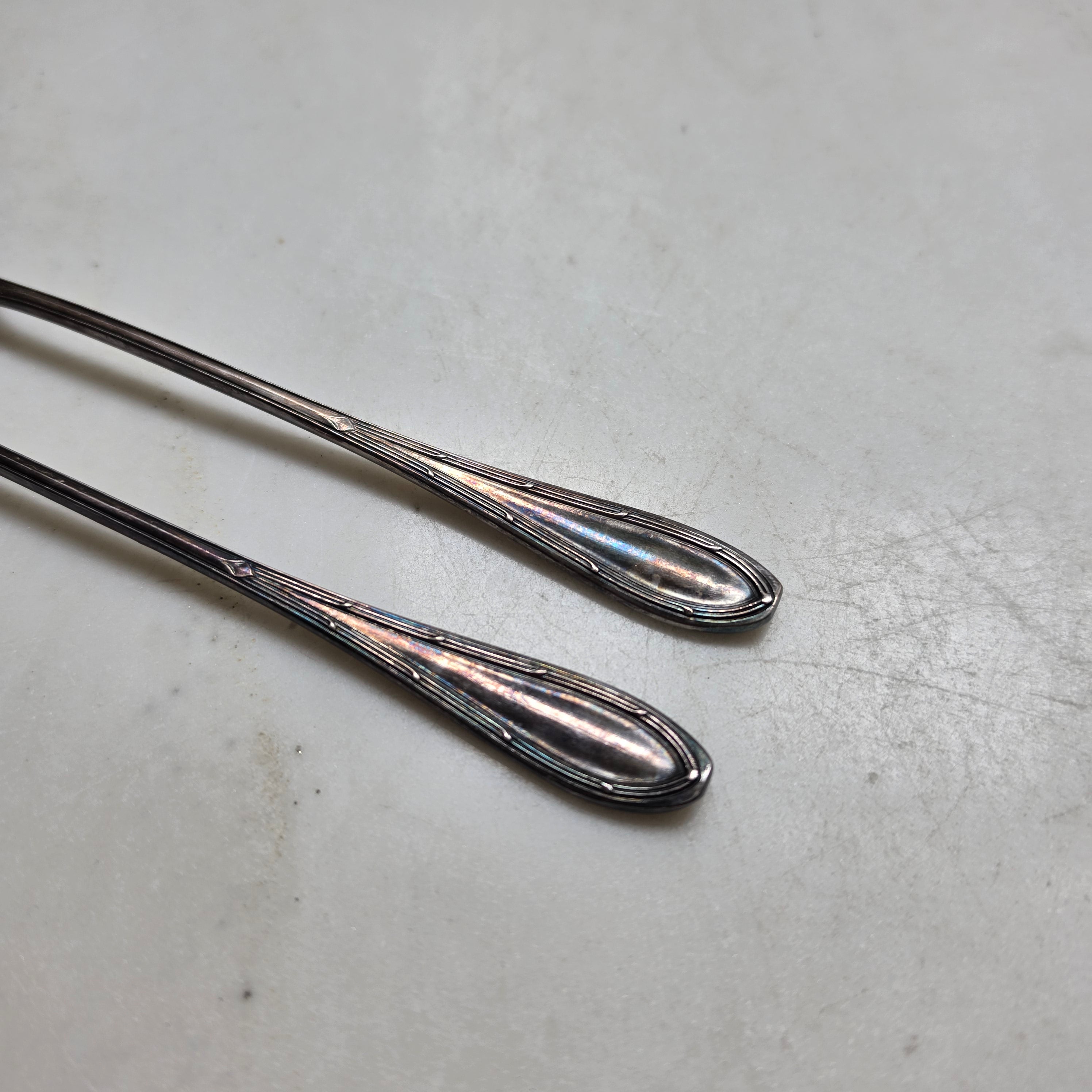 Antikes 2er-Set Aufschnittgabeln - Zitronengabeln – Versilbert mit feiner Patina