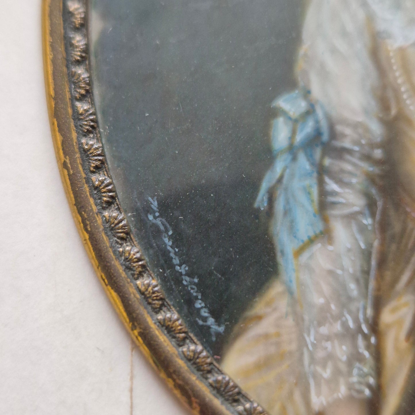 Antike viktorianische Miniaturmalerei / Lupenmalerei Porträt auf Bein / Porzellan Messing gerahmt