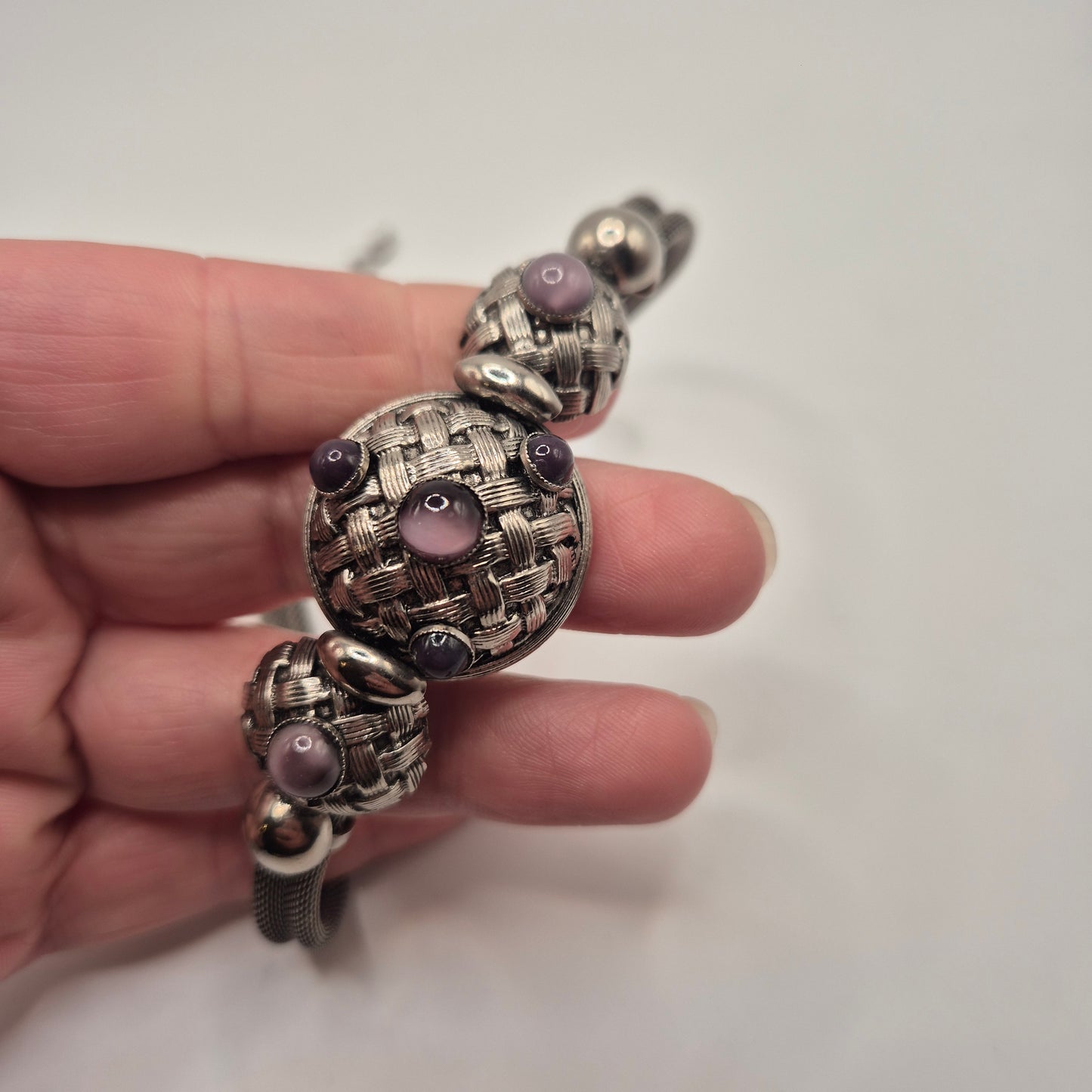 Vintage 80er Jahre Mesh Chocker Silberfarbend mit Lila Stein Cabochon Stil