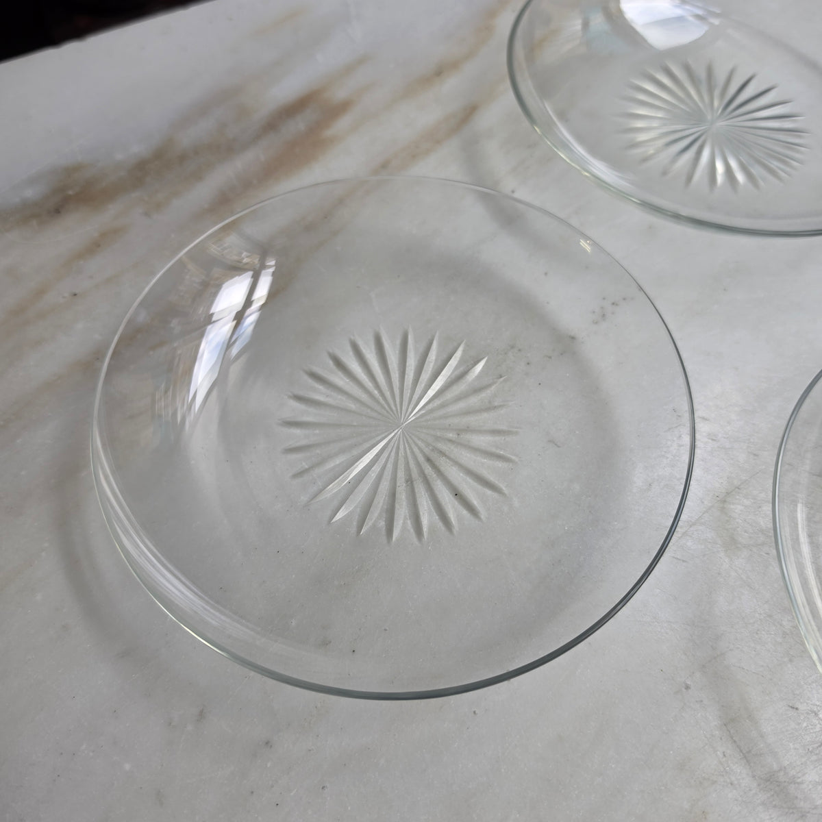 4x Vintage Glas Teller - Tellerchenmit Sternschliff - Sonnenschliff