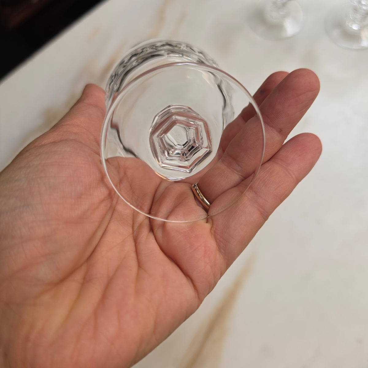4er-Set Vintage Kristall-Likörgläser - Aperitifgläser mit Diamantschliff & Sechskant-Stiel