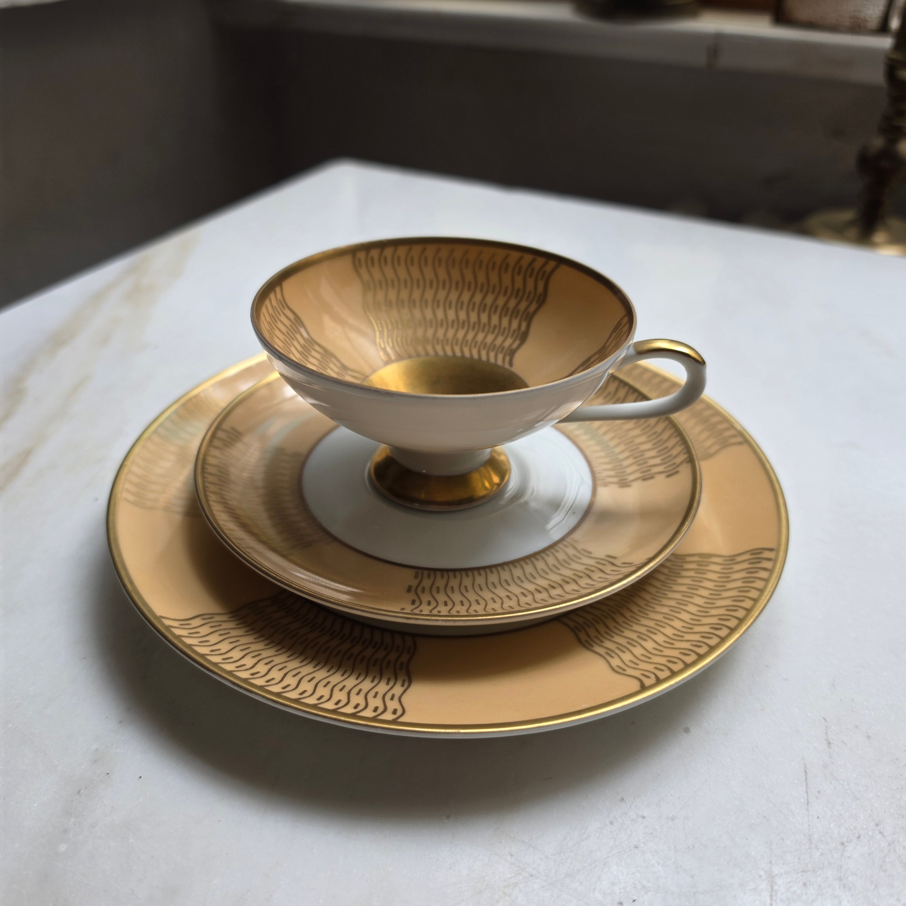 Elegantes Vintage Bavaria Porzellan Kaffeeset - Gold-Beige mit Wellenmuster - 3-teilig