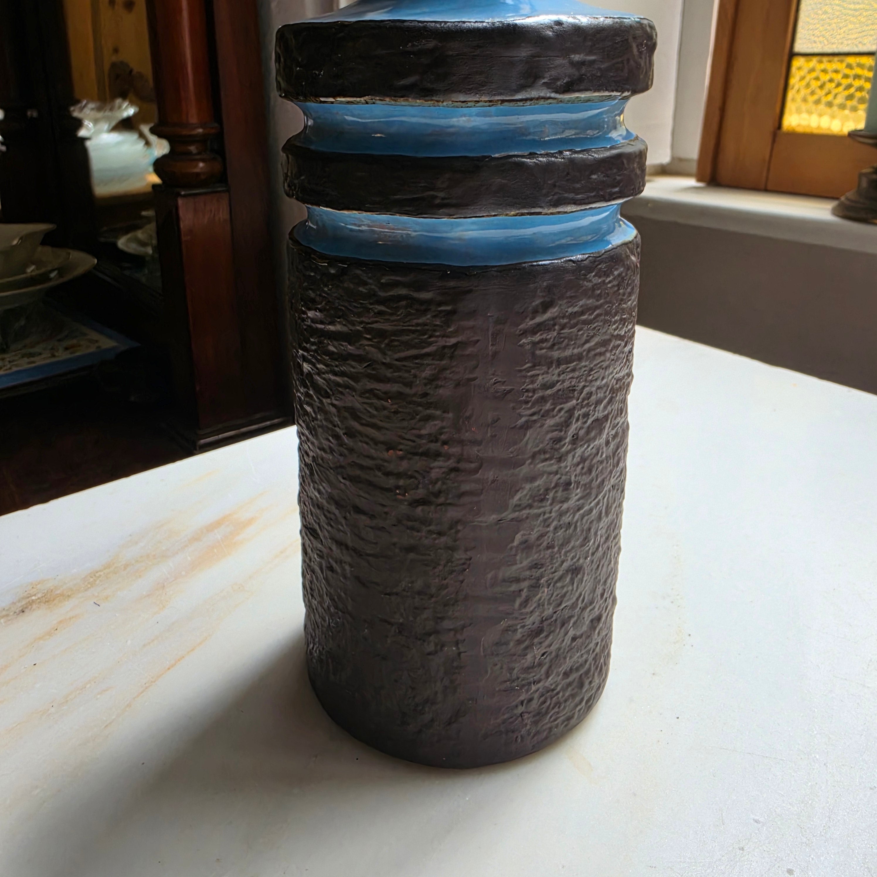 Retro Vase blau schwarz 70er Jahre Vintage Keramik alt und einzigartig