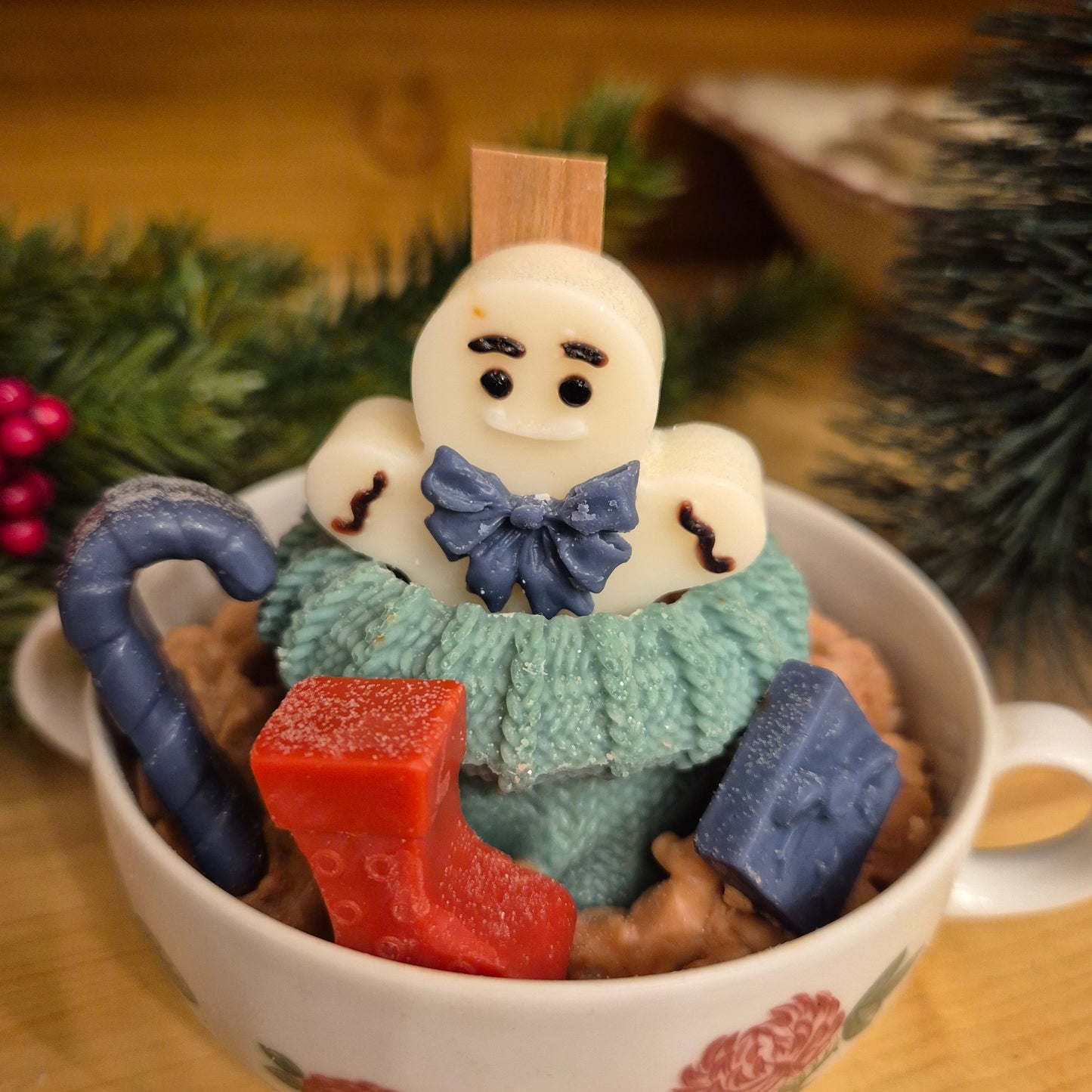 Handgemachte Sojawachskerze Weihnachtesgeschenk Sahne Lebkuchen Dessert in Antiker Porzellan Suppentasse Arzberg