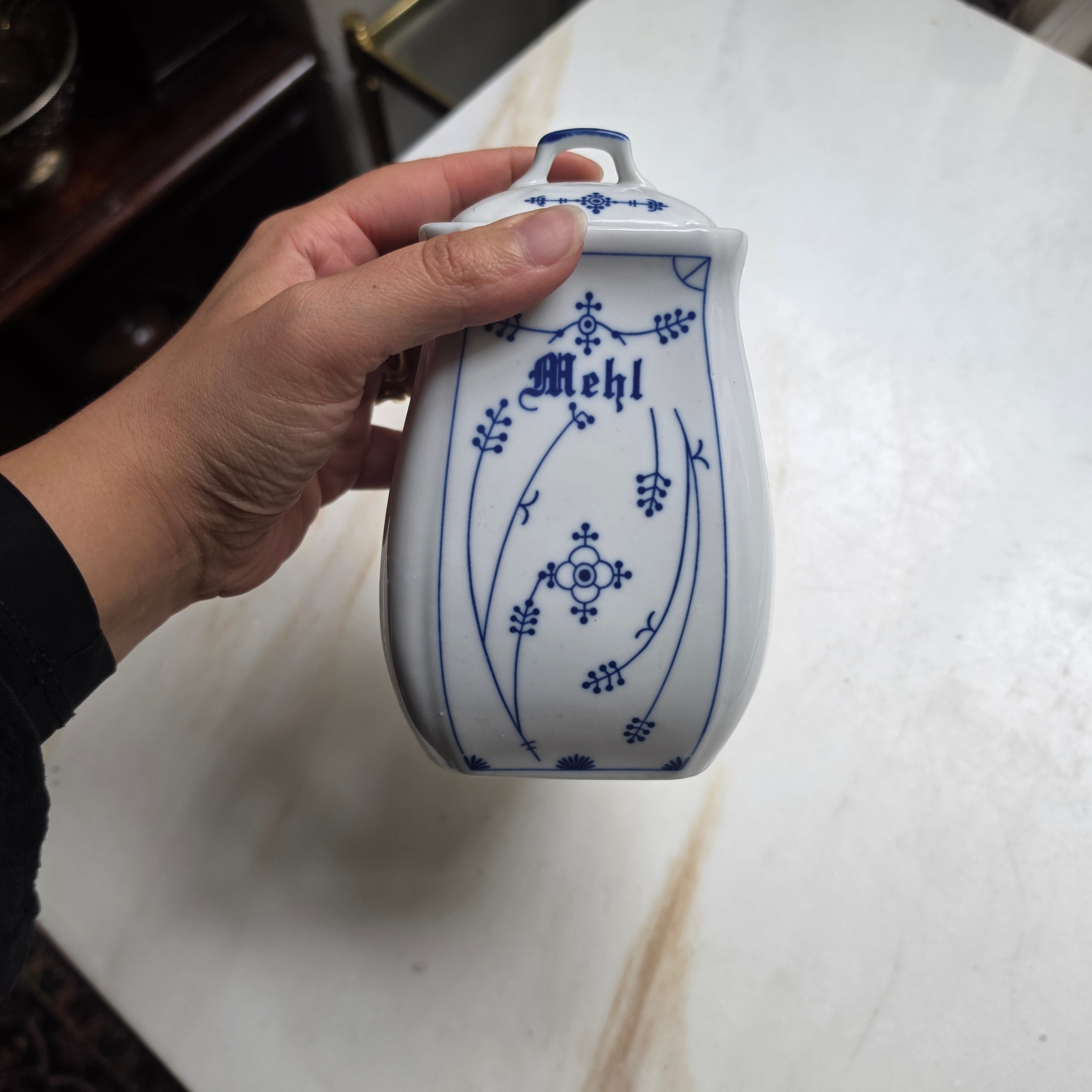 Antike Mehldose aus Porzellan mit Deckel – Zwiebelmuster / Strohmuster Blau-Weiß – Vintage Vorratsdose Küche