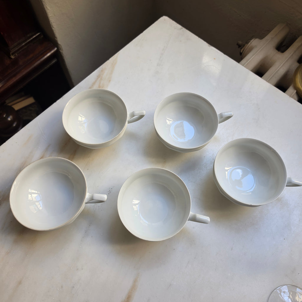 Vintage Rosenthal Porzellan Tassen Set (5-teilig) – Weißes Geschirr mit Relief-Standfuß & elegantem Henkel