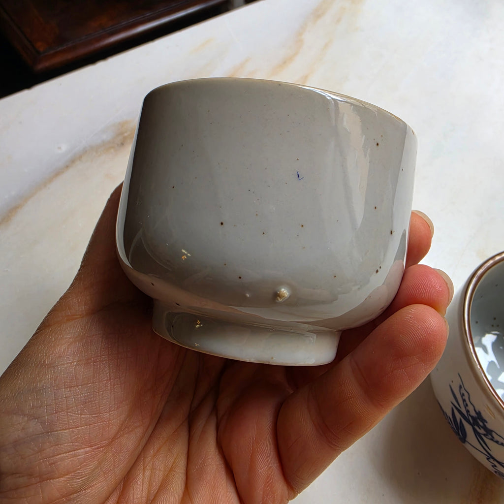2x Vintage Sake-Becher - Tee-Becher – Blau-Weißes Zwiebelmuster (Handarbeit)