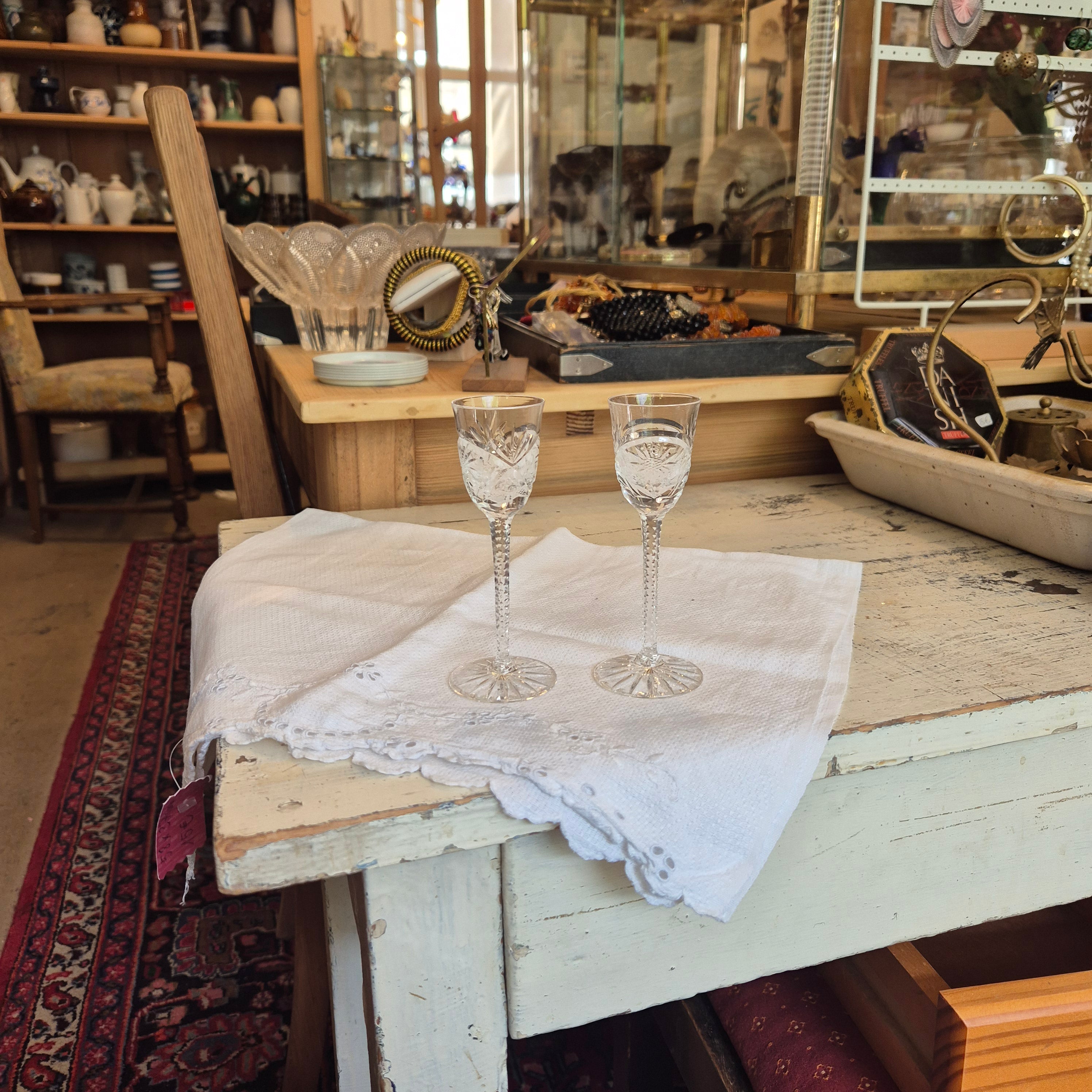 2x Vintage Kristall Schnaps Likör Wein Gläser Mid-Century Cocktail Bar klein