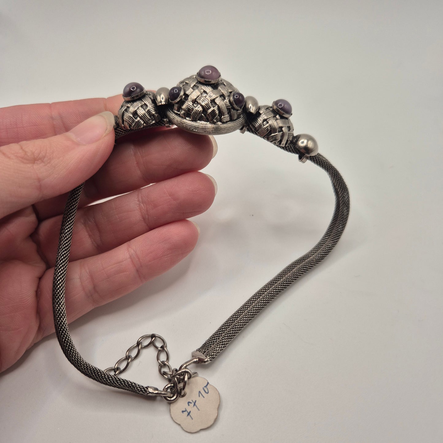 Vintage 80er Jahre Mesh Chocker Silberfarbend mit Lila Stein Cabochon Stil
