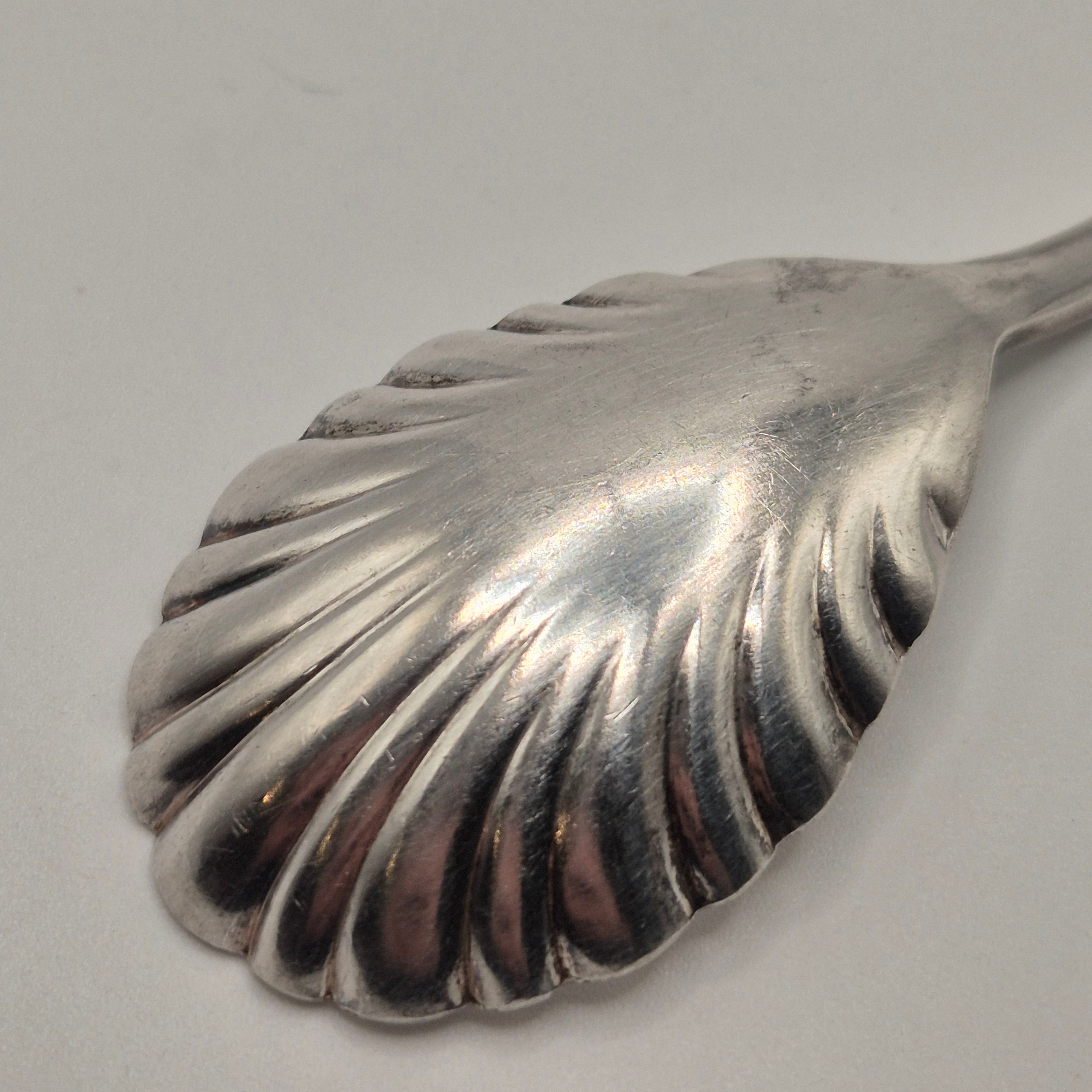 Vintage Muschelform Löffel Zuckerlöffel 90er versilbert Punze M.F.N