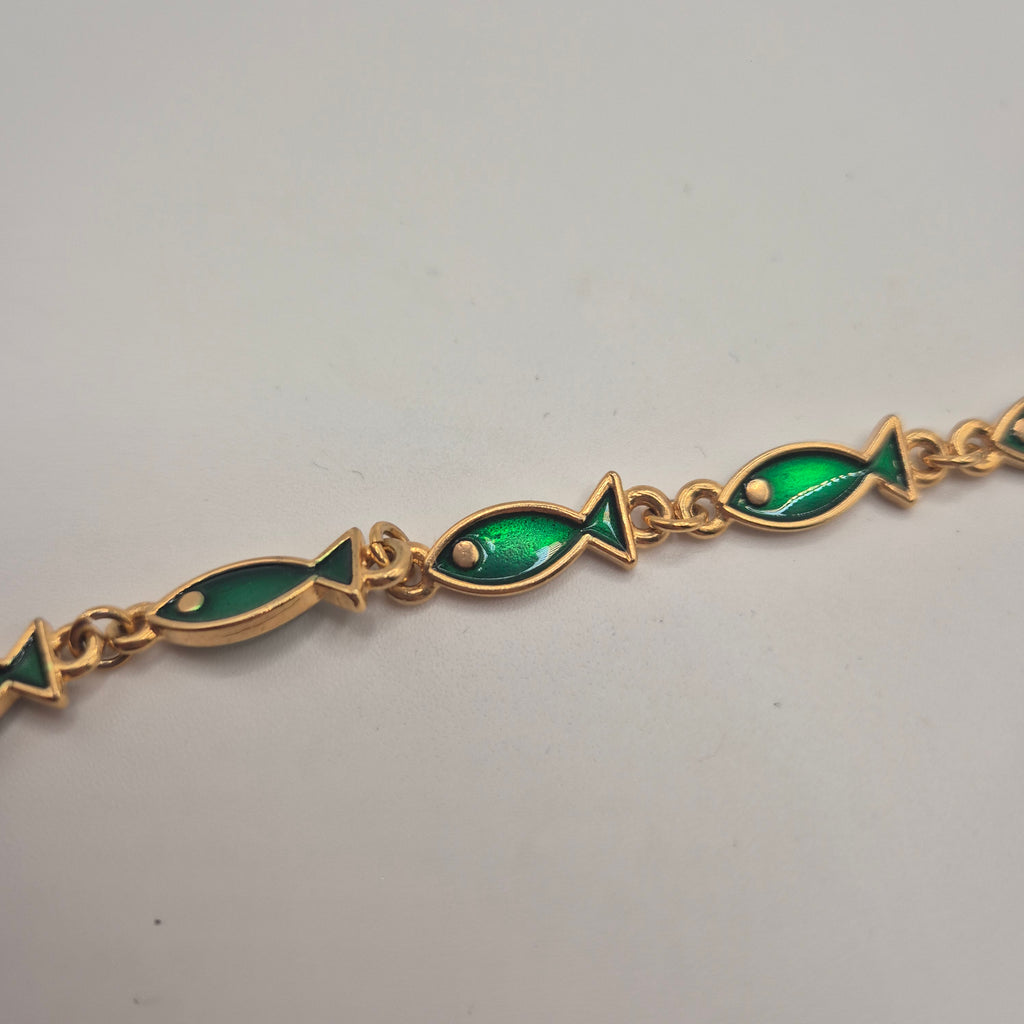 Goldenes Vintage Armband mit grünen Emaille-Fischen 70er Jahre