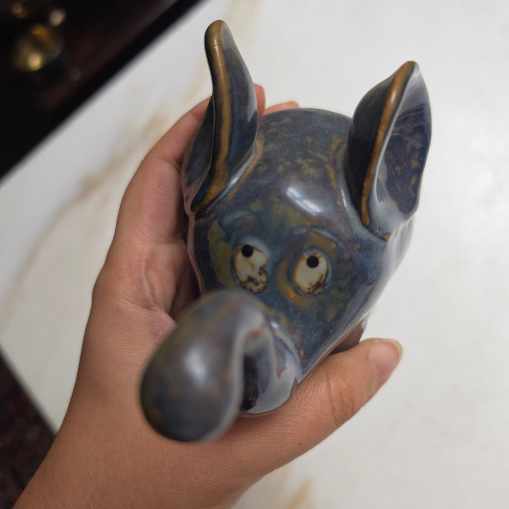 Handgefertigte Keramik-Elefantenfigur – Blau-Gefleckt