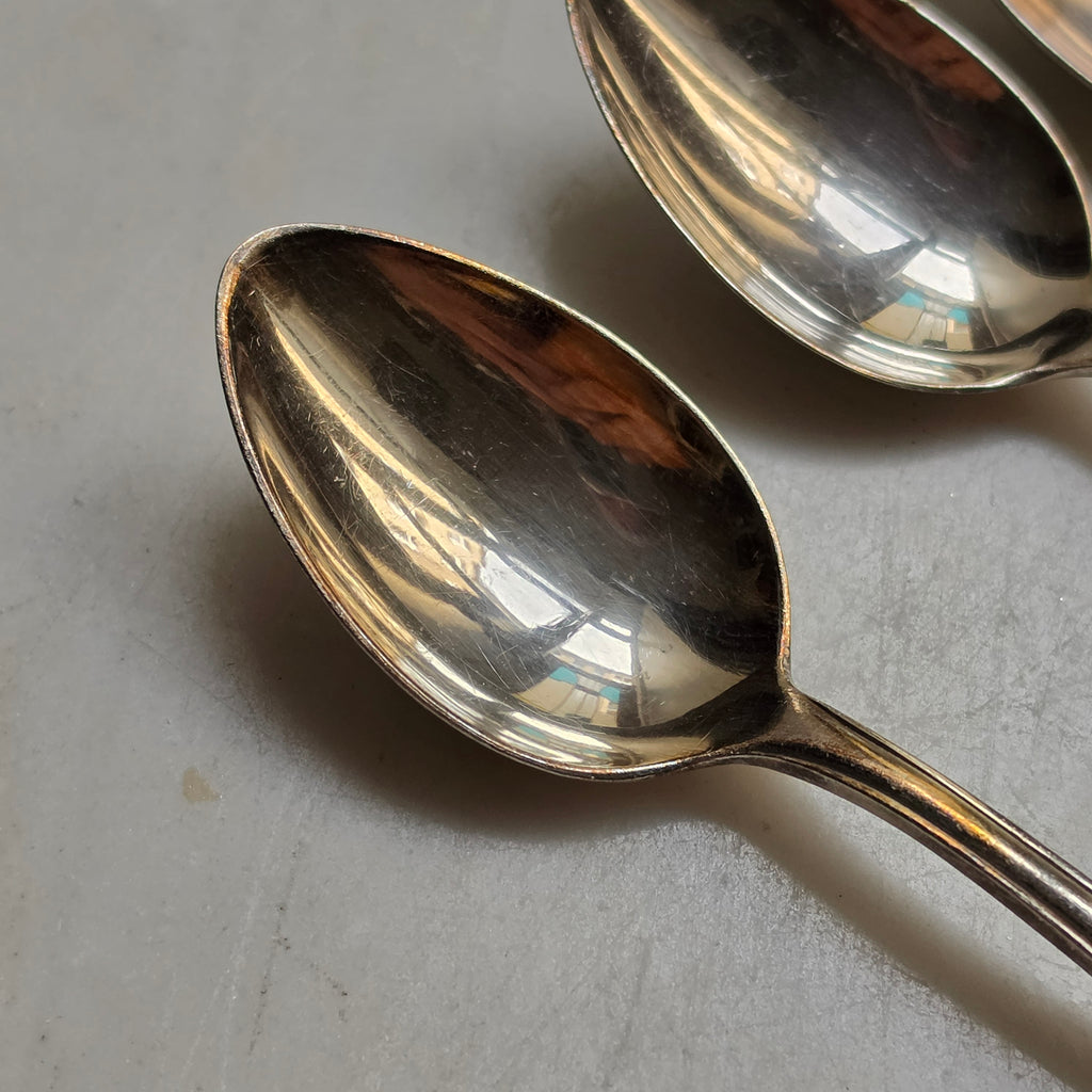 6er Set Antike Kaffeelöffel - Teelöffel – Versilbert mit eleganter Ornament-Prägung