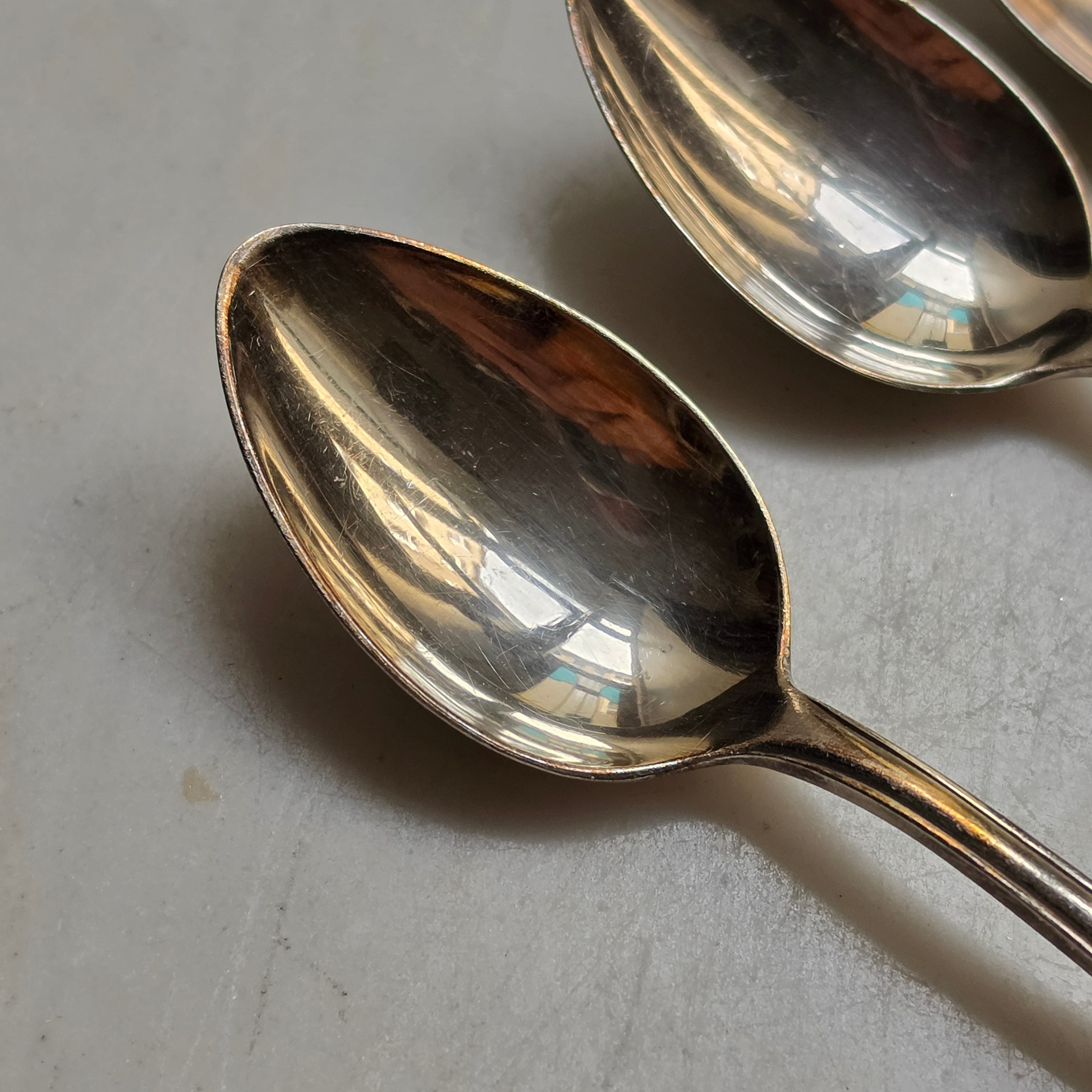 6er Set Antike Kaffeelöffel - Teelöffel – Versilbert mit eleganter Ornament-Prägung