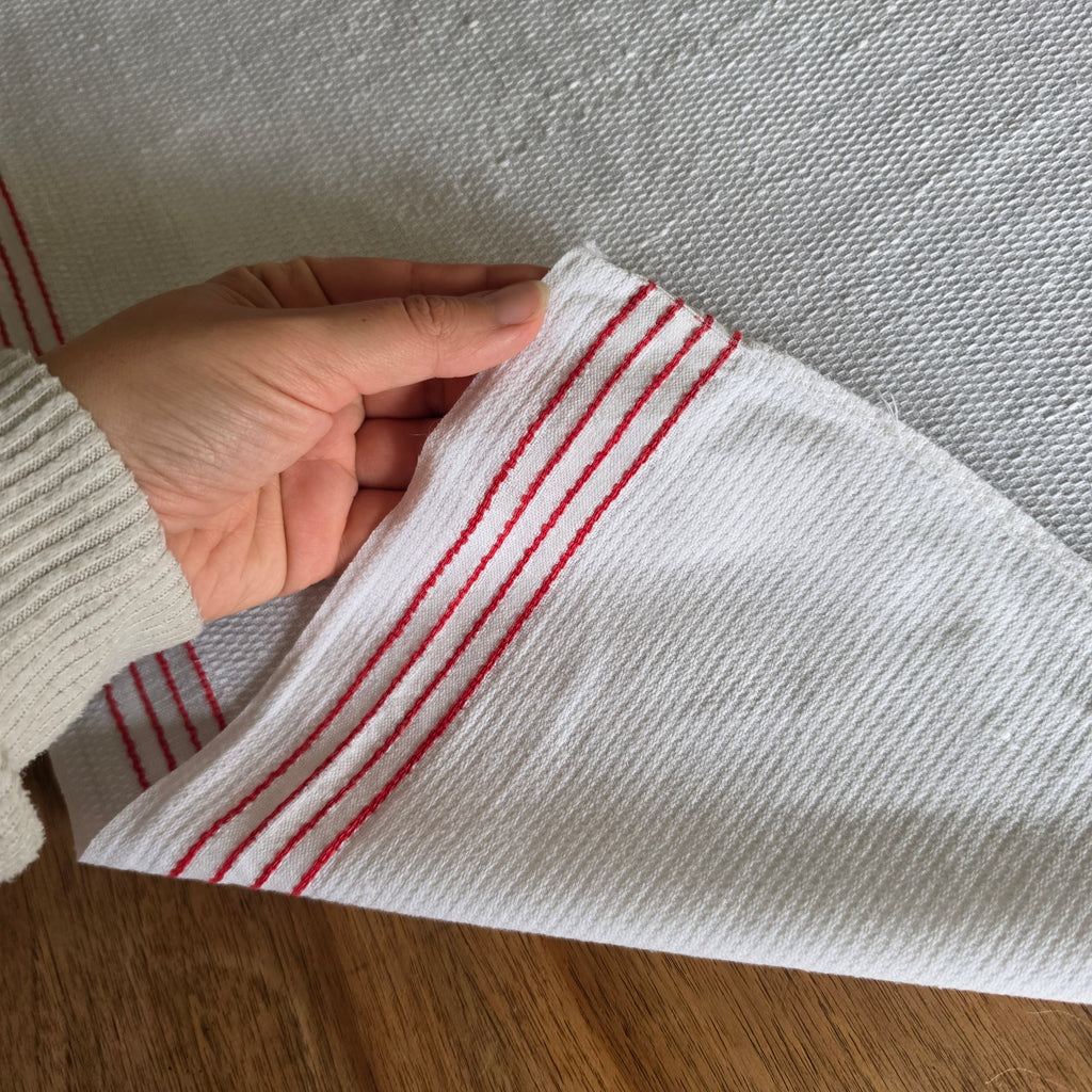 Vintage Tischläufer / Mangeltuch mit roter Einwebung & Monogramm "FH" - 47x117cm