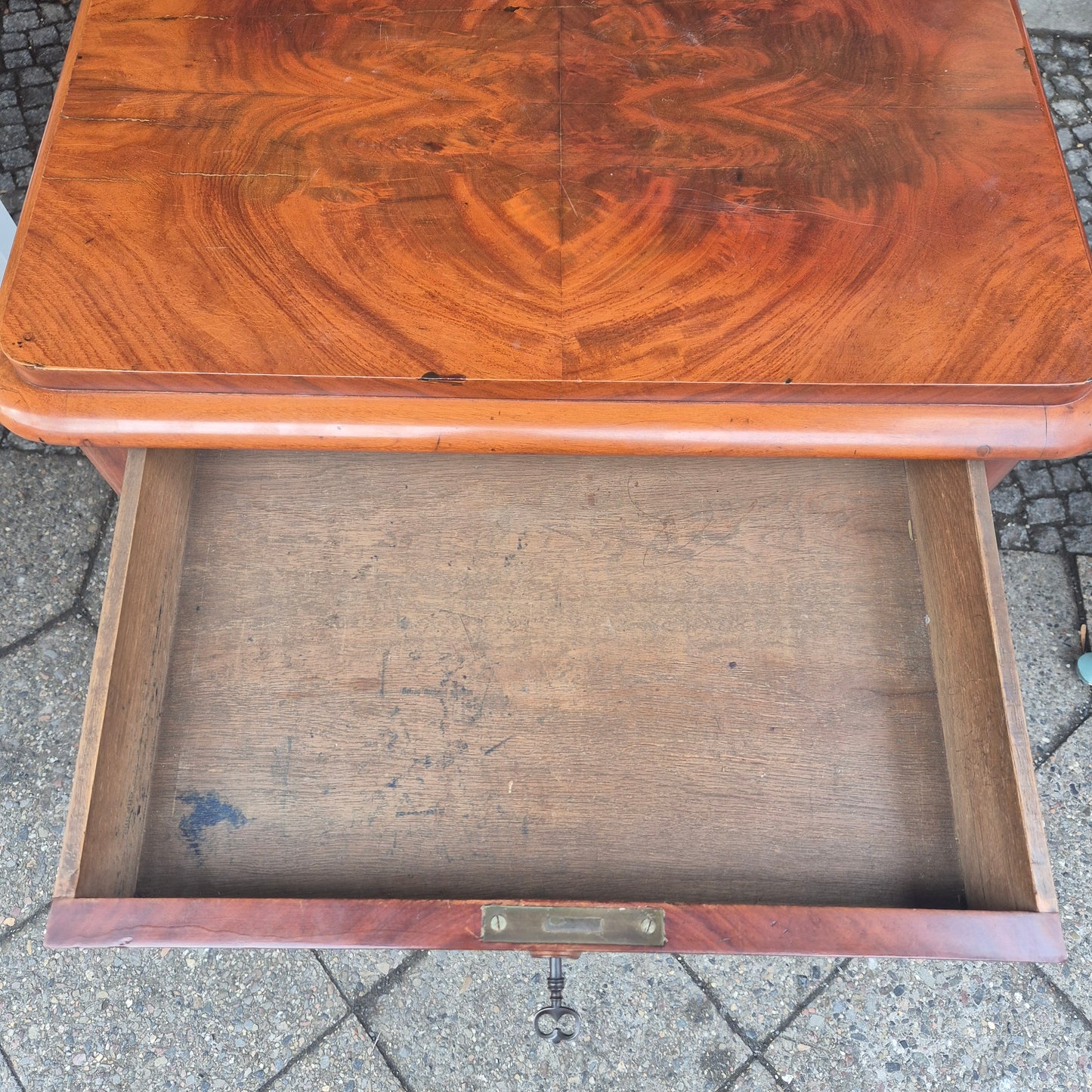 Antike Biedermeier Kommode Beistellschrank Nussholzfunier von 1860