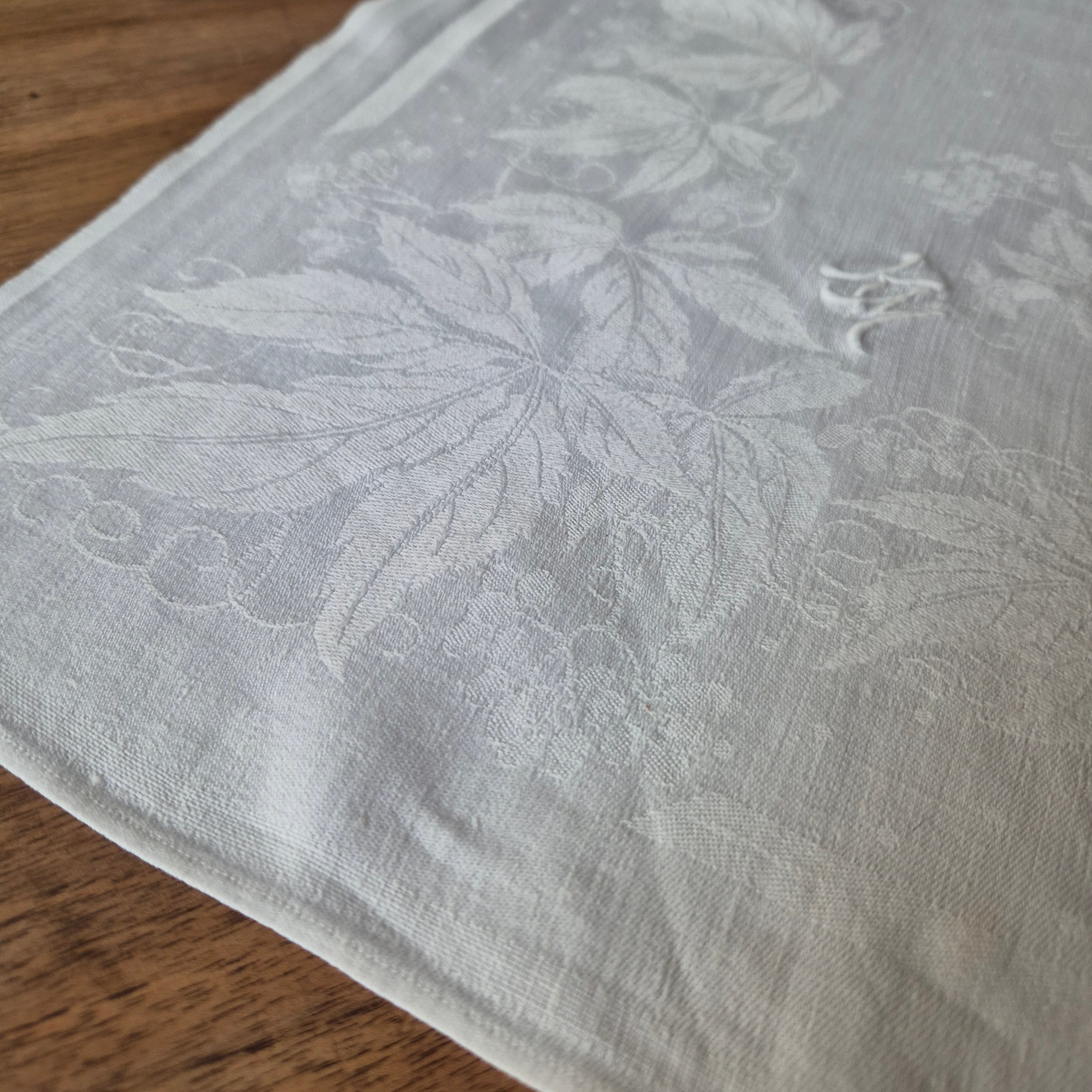 3x Antike Jugendstil Servietten weiß Monogramm K.M Baumwolle 63x63cm