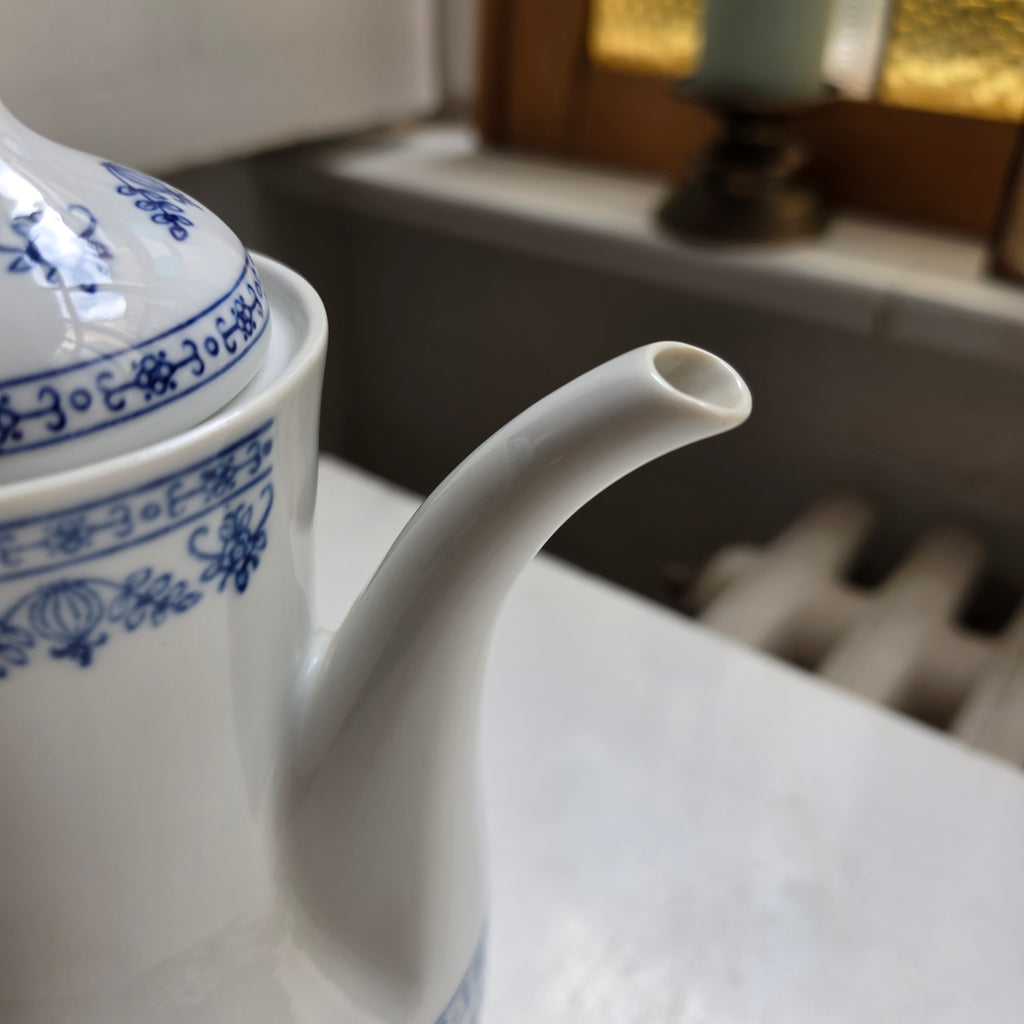 Große Vintage Kahla Zwiebelmuster Tee Kaffeekanne Kanne Vintage blau weiß