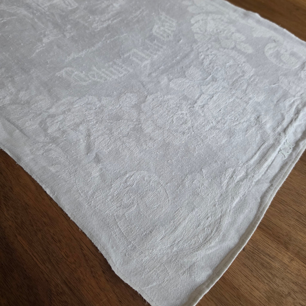 Antikes Jugendstil Küchen- & Geschirrtuch mit Spruch: Denke Edel, handle hülfreich! cremeweiß Damast Baumwolle 47x90cm Monogramm M.N