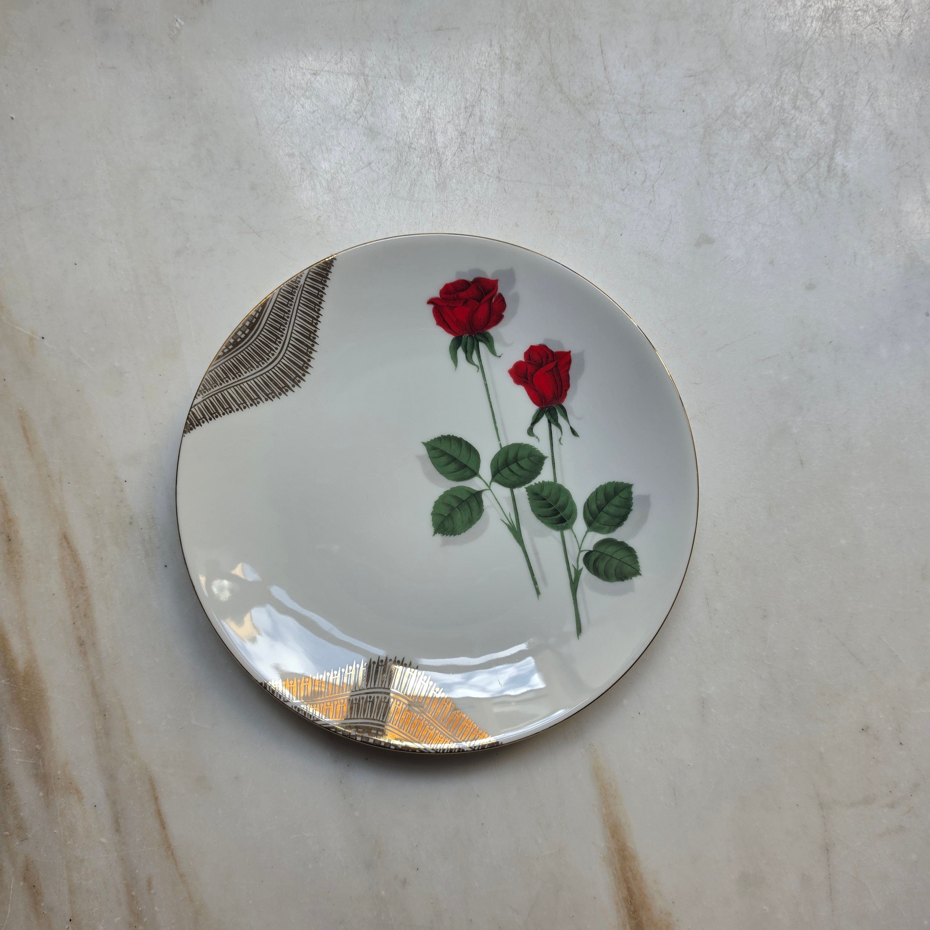 Vintage Mitterteich Bavaria Porzellanteller mit Rosen & Goldverzierung – Mid-Century
