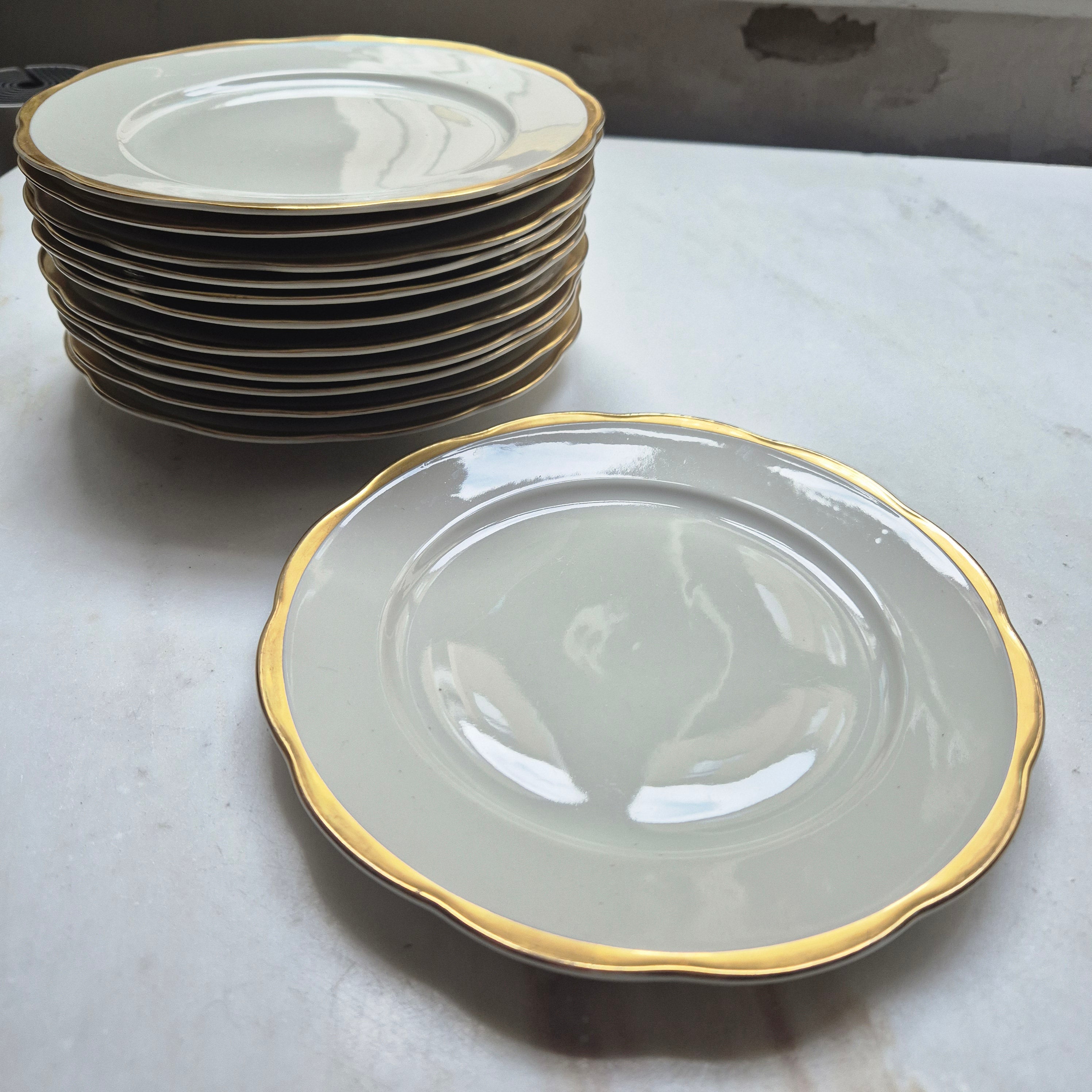 Antikes KPM Krister Kaffeeserviece elfenbeinton mit Goldrand