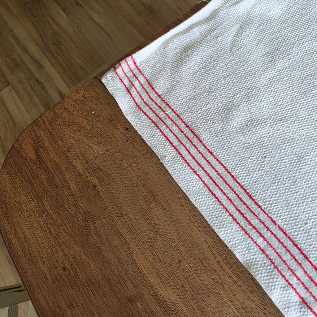Vintage Tischläufer / Mangeltuch mit roter Einwebung & Monogramm "FH" - 47x117cm