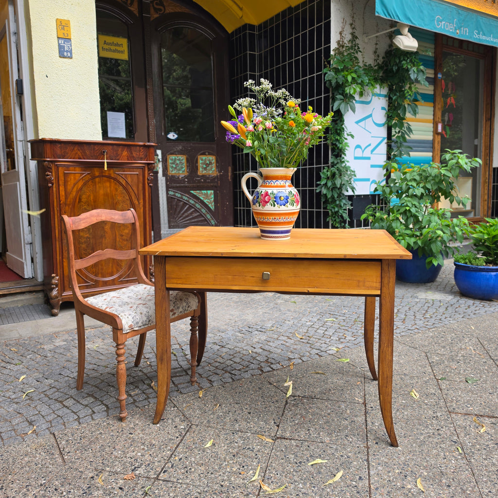 Antiker Biedermeier Tisch von 1860 - Vollholz Fichte - aufgearbeitet 70x100cm