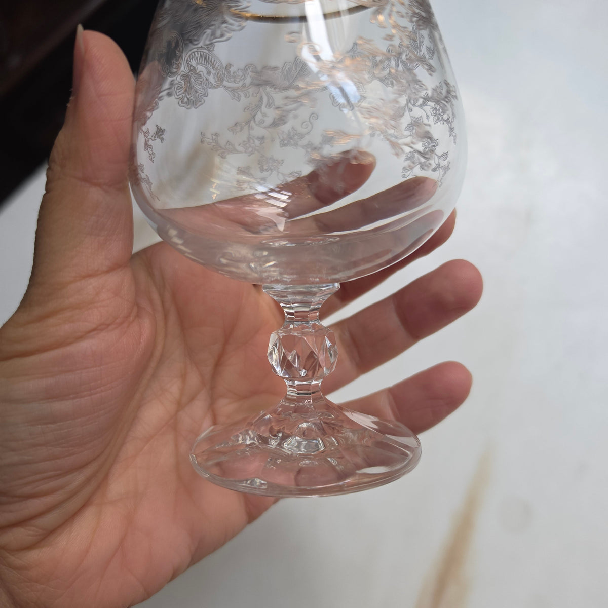 Edles Vintage Cognac- & Likörglas mit Goldrand und Barock-Gravur