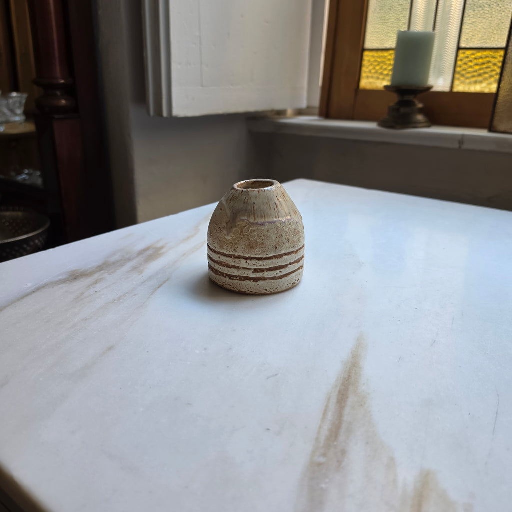 Kleine Vintage Keramik-Vase - Solitärvase – Handgefertigt (1982)