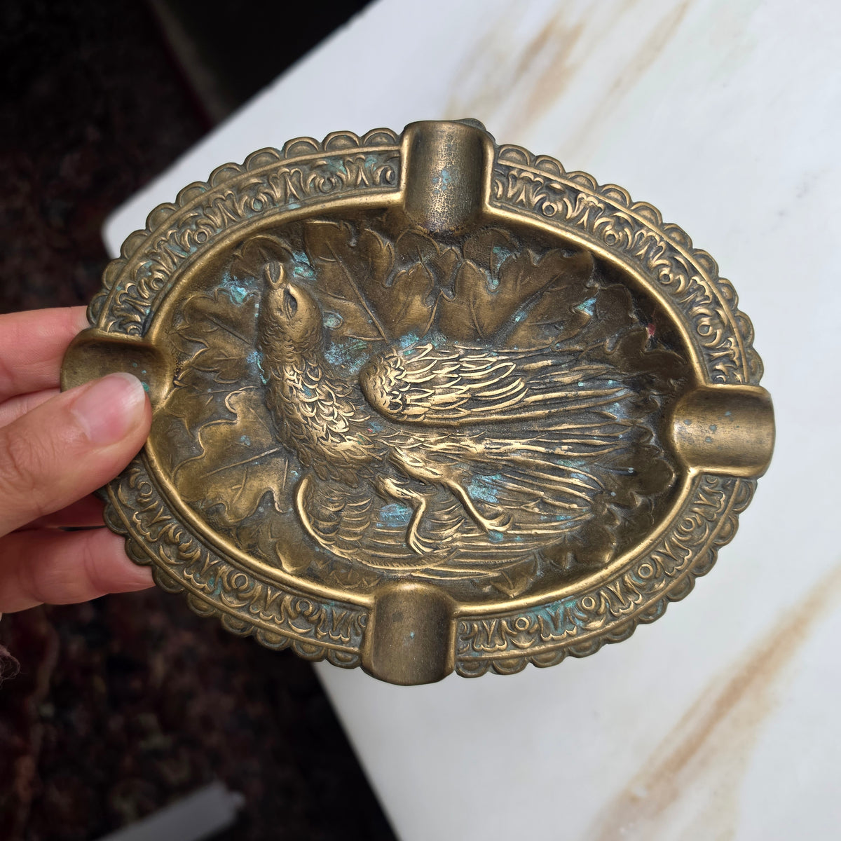 Messing-Aschenbecher mit Vogel-Relief – Vintage Dekoration