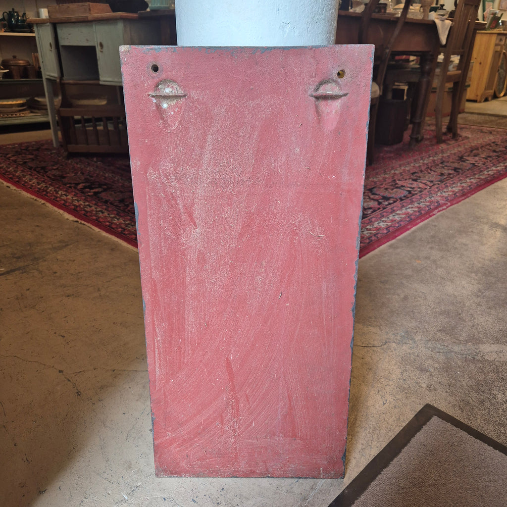 Antiker Feuerbock Gusseisen Kamin Platte Dekoration Garten "spielender Barde" Motiv