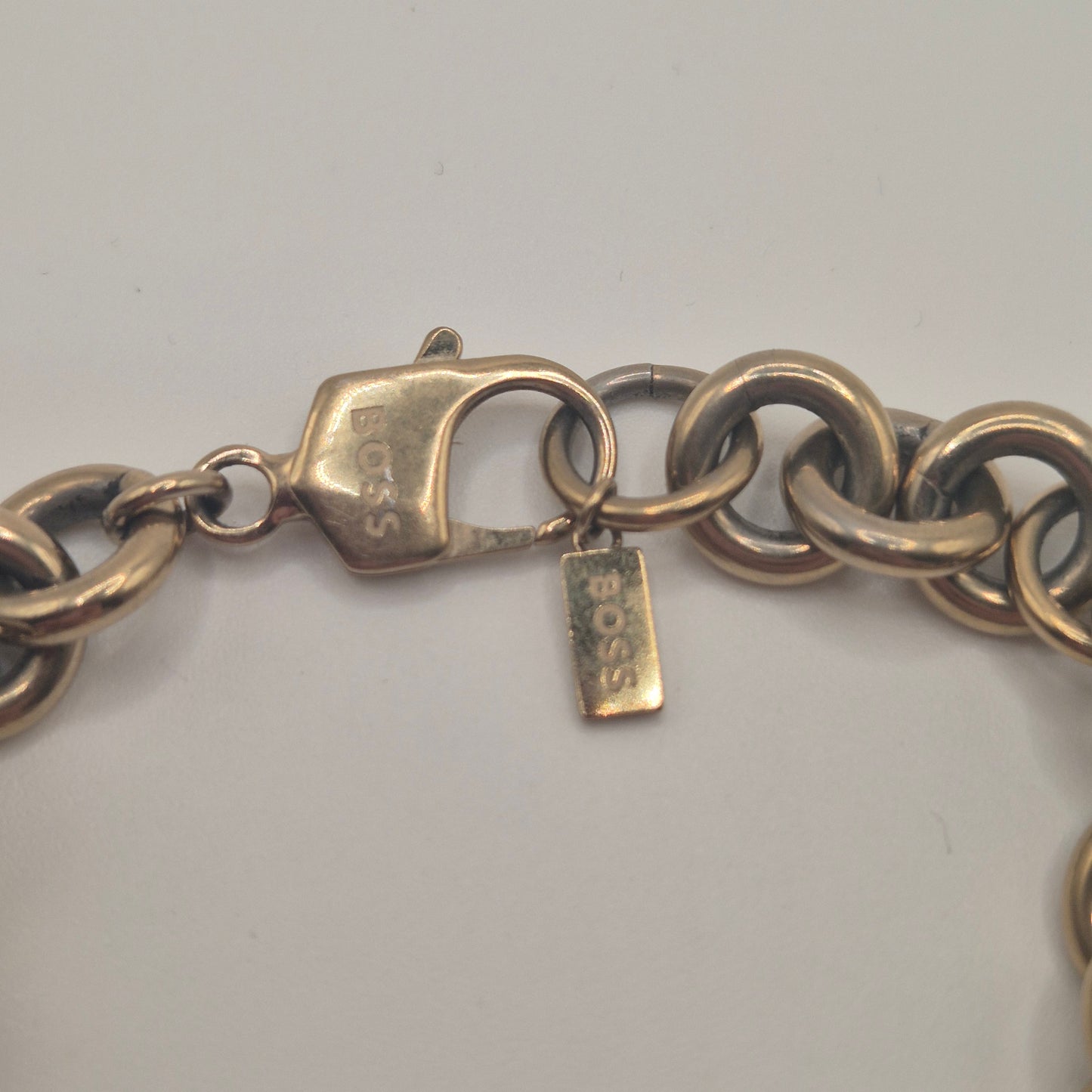 Vintage BOSS Kette mit Herzanhänger – Authentischer Look