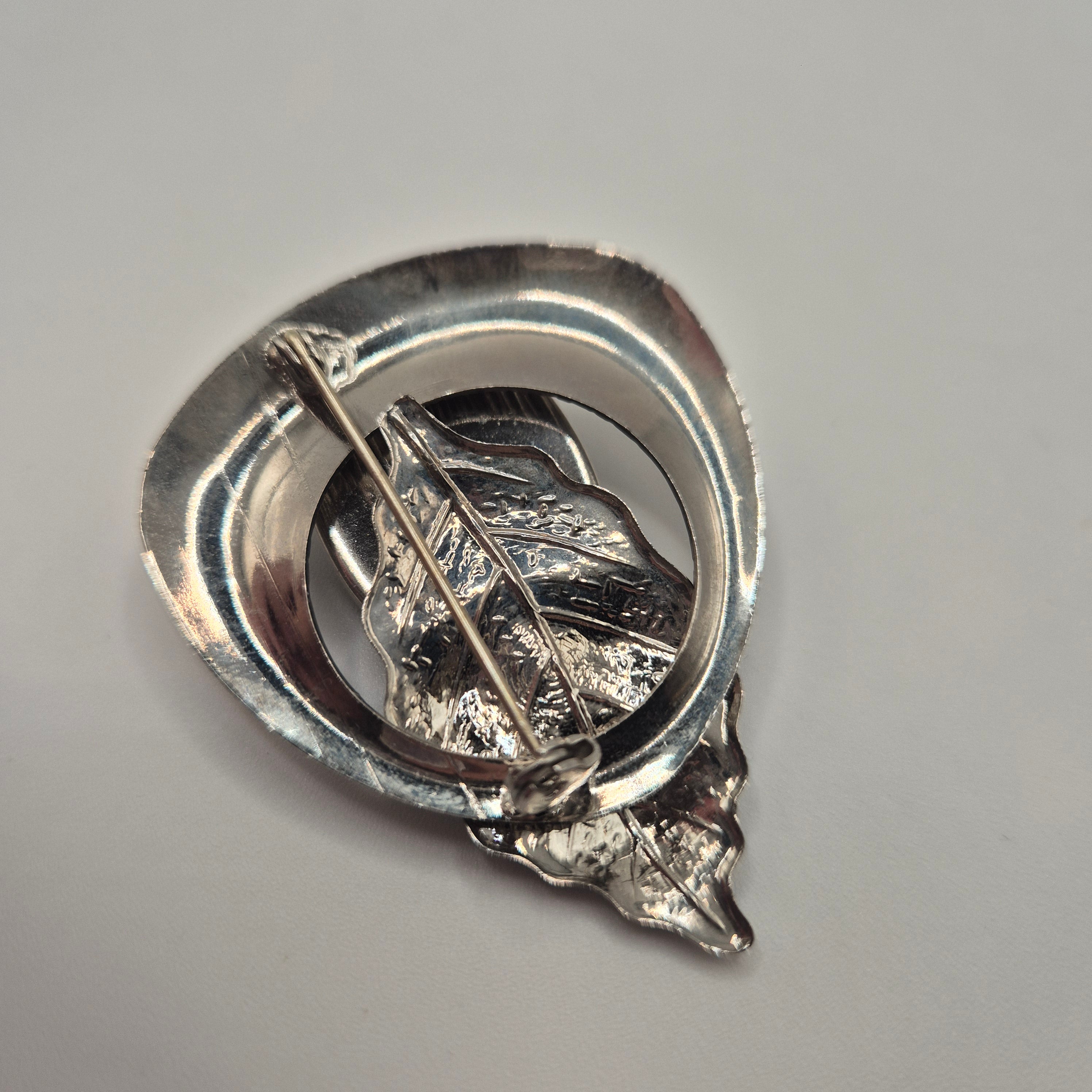 80er Jahre Vintage Brosche silberfarben schwarz Eichenblatt