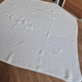 Antike Jugendstil Mitteldecke Tischdecke weiß 89x87cm Monogramm J.B. Damast Stockflecken