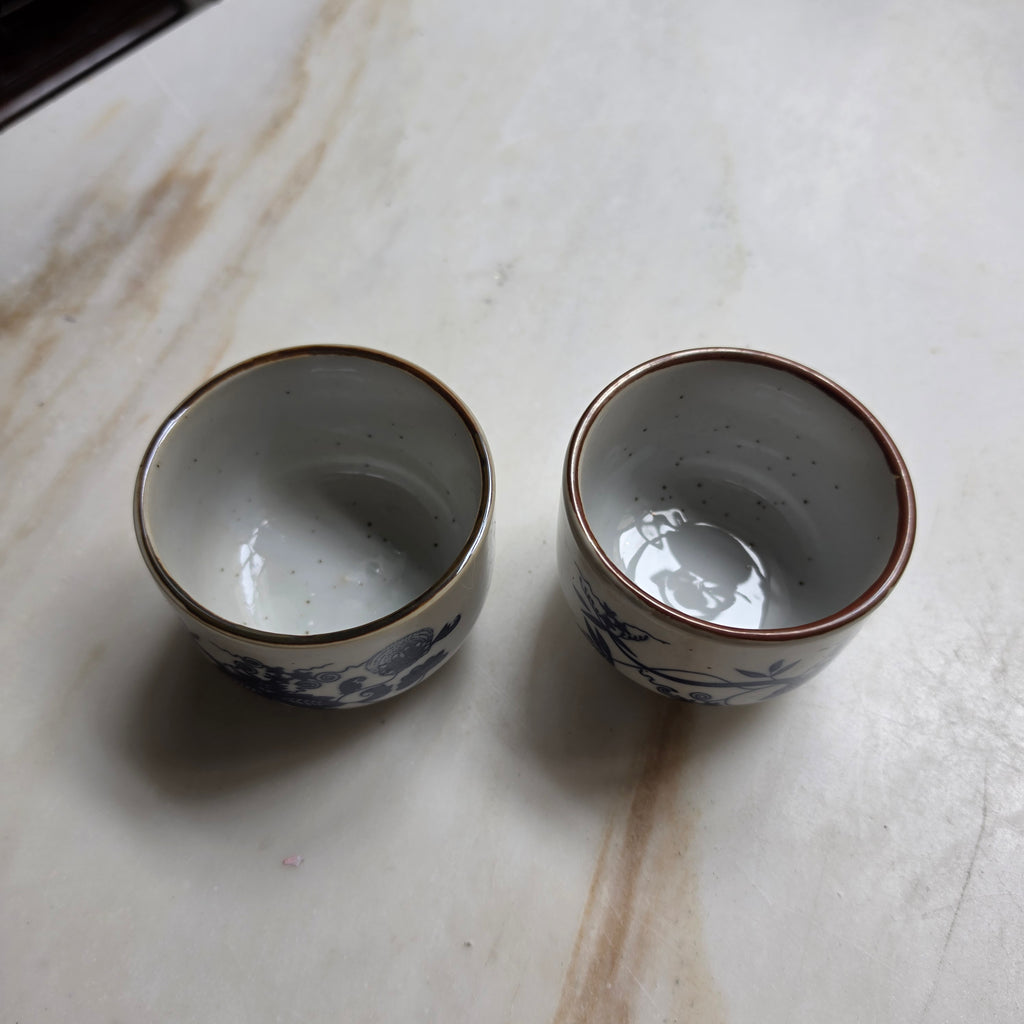 2x Vintage Sake-Becher - Tee-Becher – Blau-Weißes Zwiebelmuster (Handarbeit)