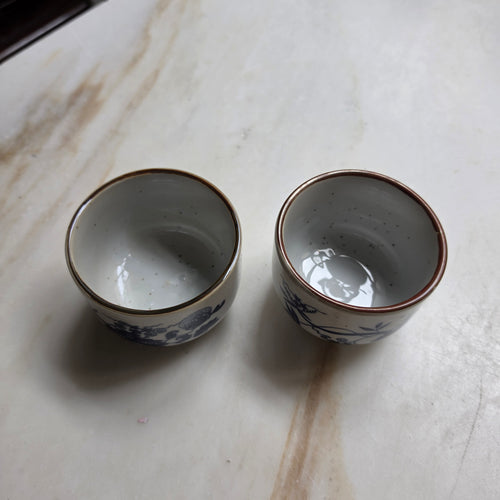 2x Vintage Sake-Becher - Tee-Becher – Blau-Weißes Zwiebelmuster (Handarbeit)