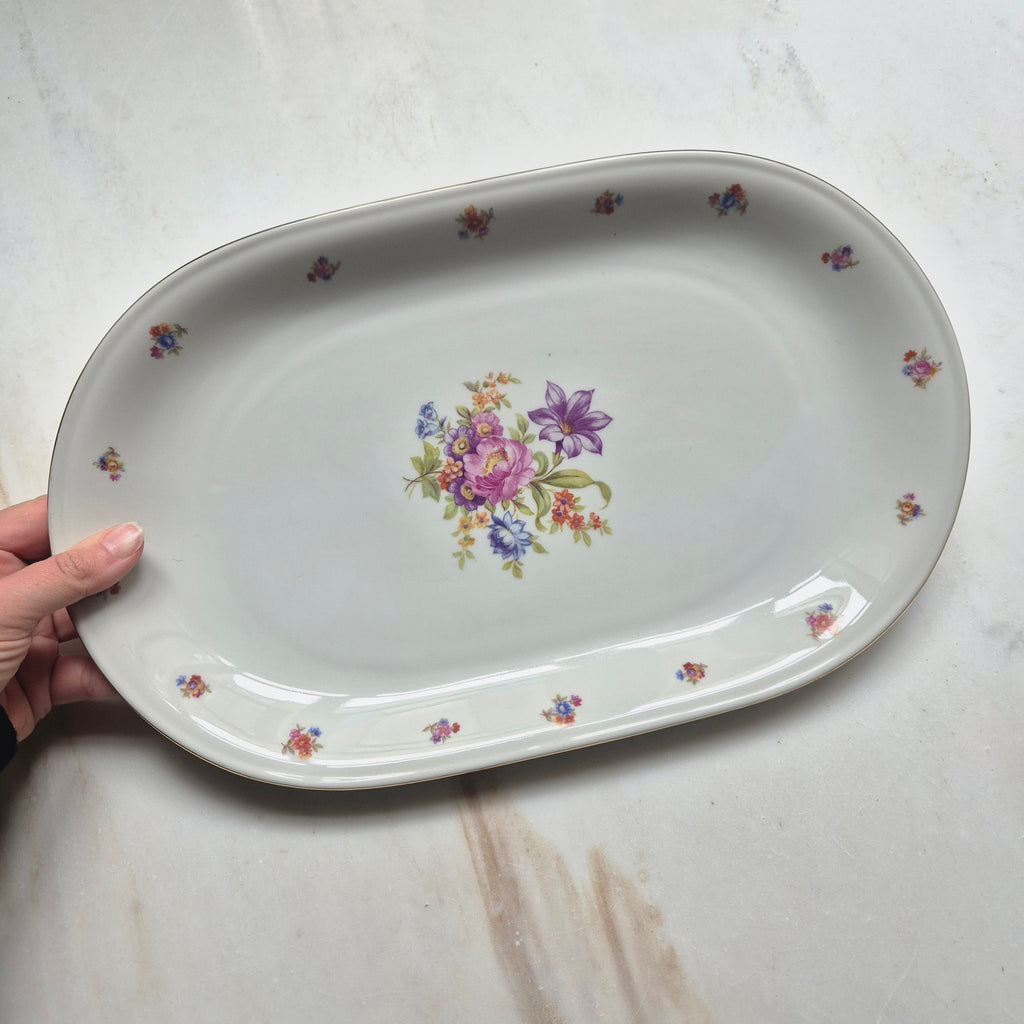 Antike Porzellanplatte Teller Blumendekor weiß Goldrand Koenigszelt Made in Poland