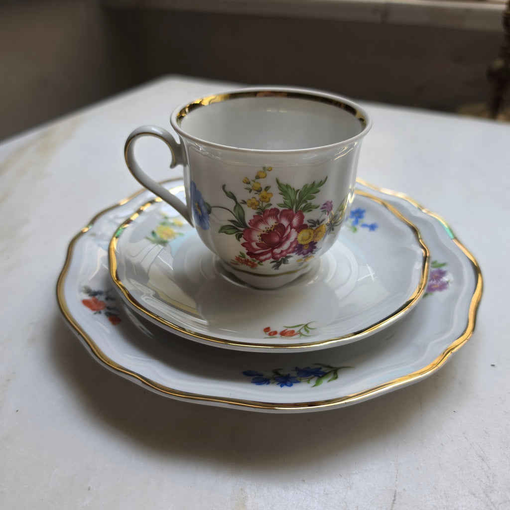 Vintage Schirnding Bavaria 3-teiliges Kaffeegedeck – Romantisches Blumendekor mit Goldrand