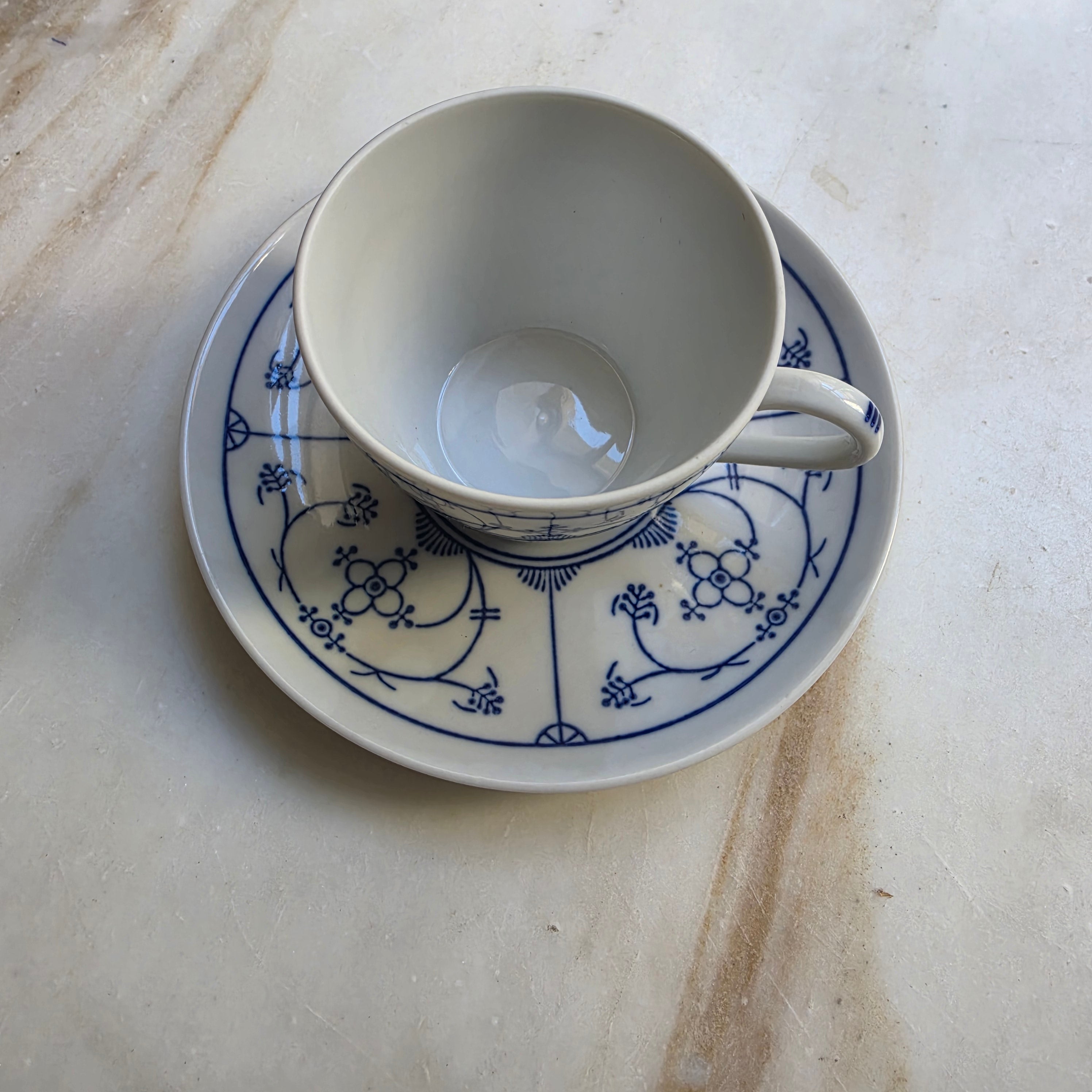 Vintage Jager Eisenberg 'Blau Saks' Kaffeetassen Tee Tasse Untertasse Set Strohblume