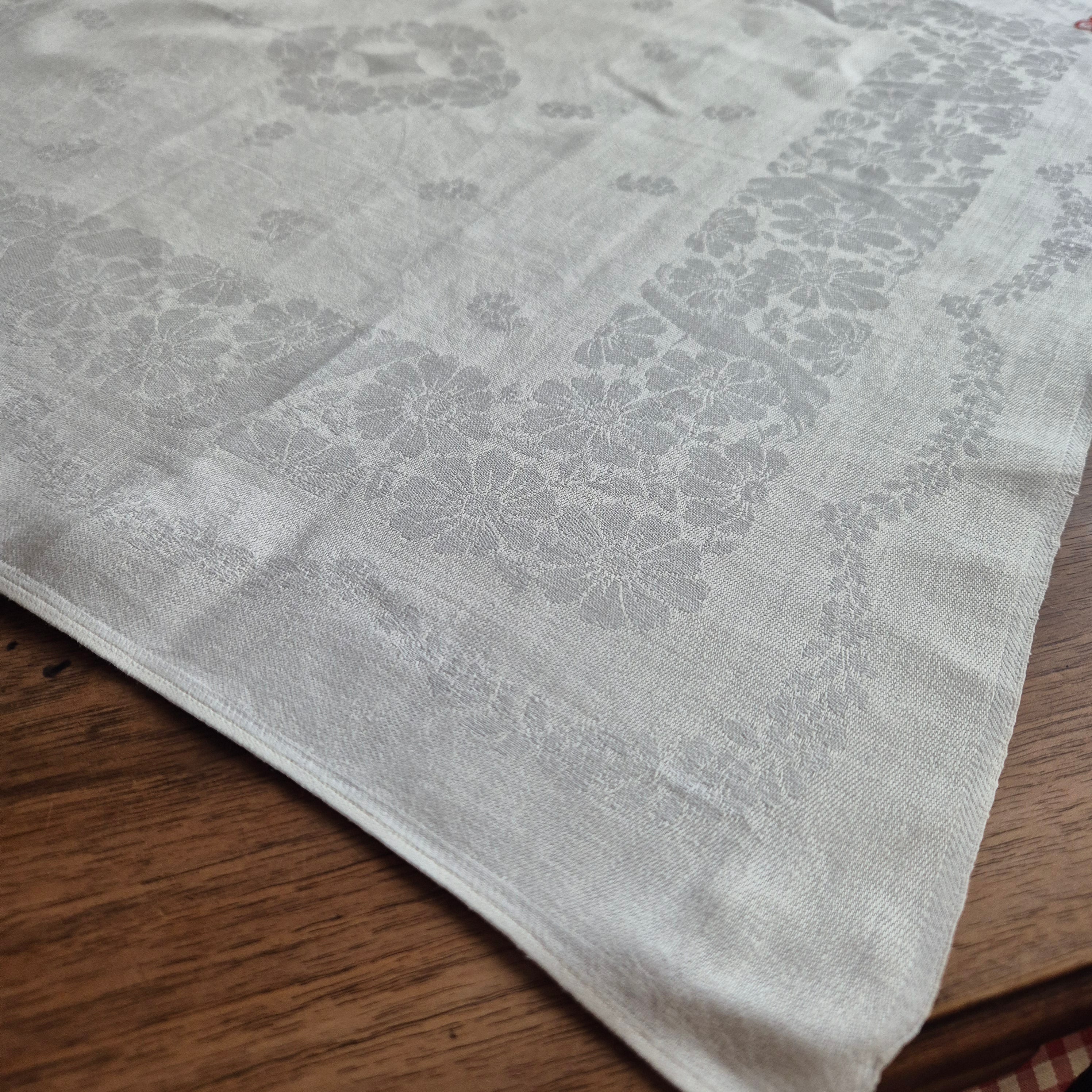 Antike Jugendstil Serviette Damast Baumwolle Monogramm B.B weiß