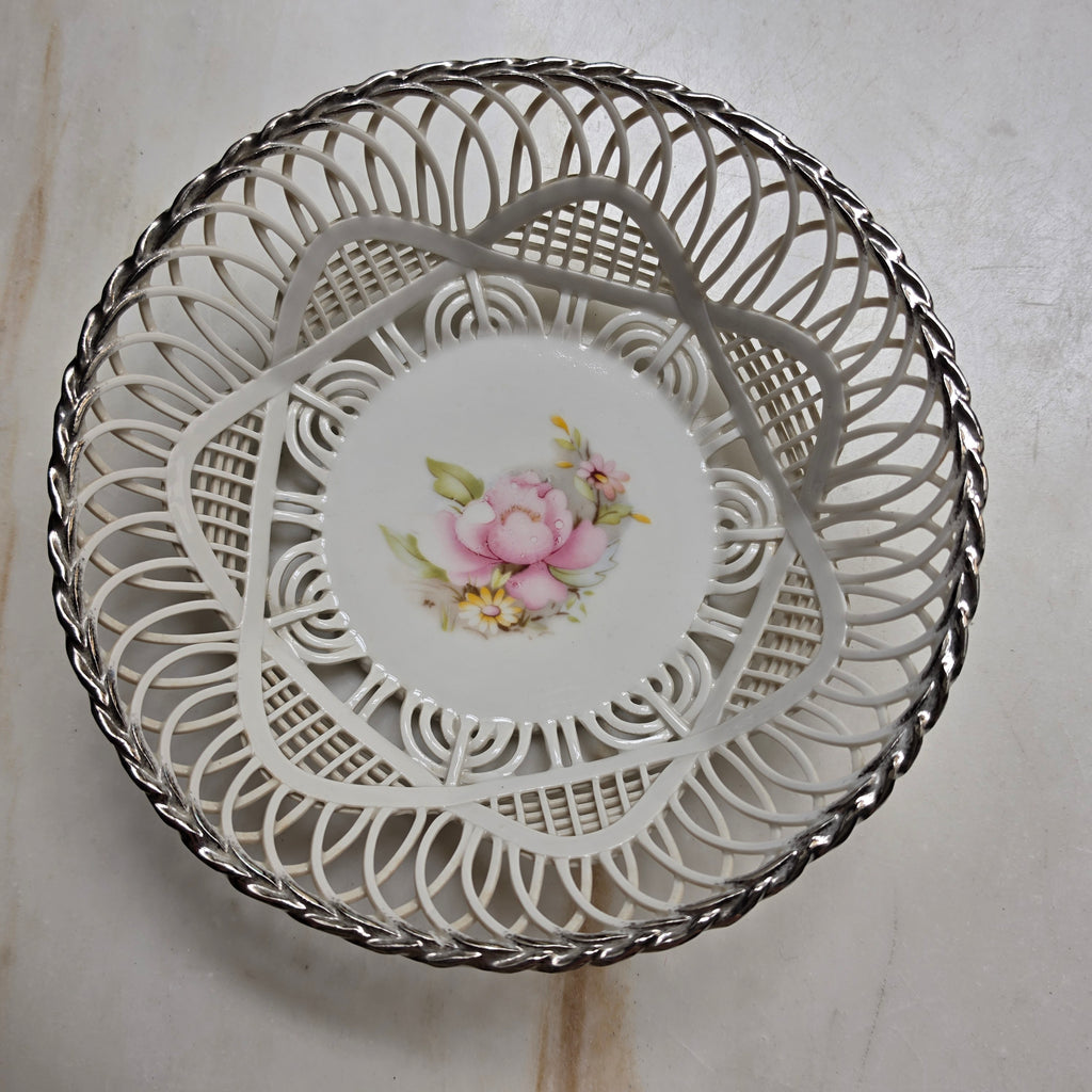 Vintage Porzellan Durchbruchschale – Porfin Cluj-Napoca Körbchen mit Blumendekor & Silberrand