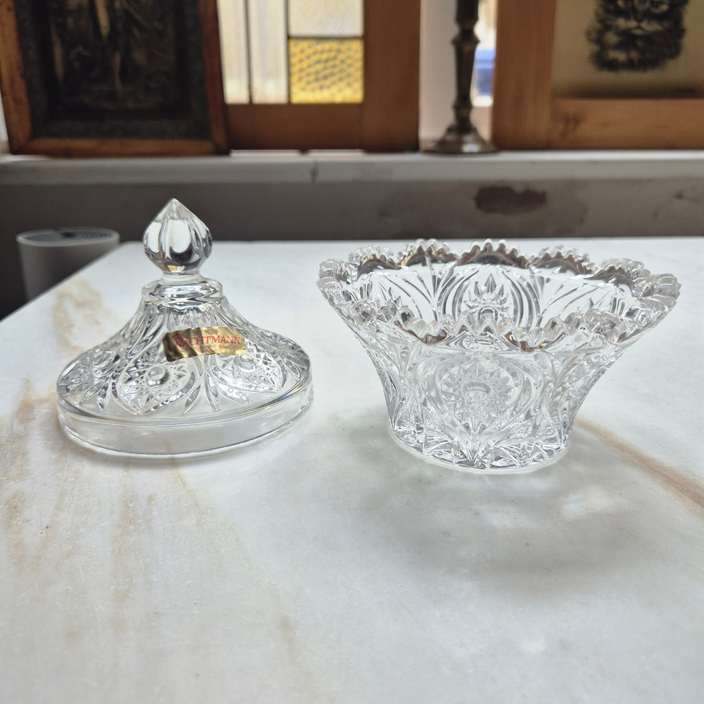 Vintage Bonboniere Schale aus Bleikristall mit Deckel - von Nachtmann