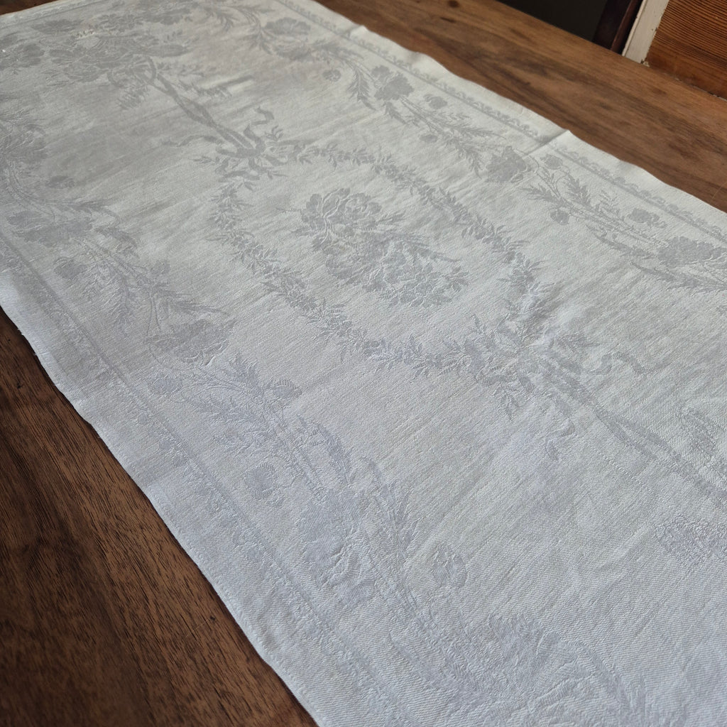 Antikes Jugendstil Küchen-Geschirrtuch mit Monogramm M.G. Damast Baumwolle 110x45cm weiß