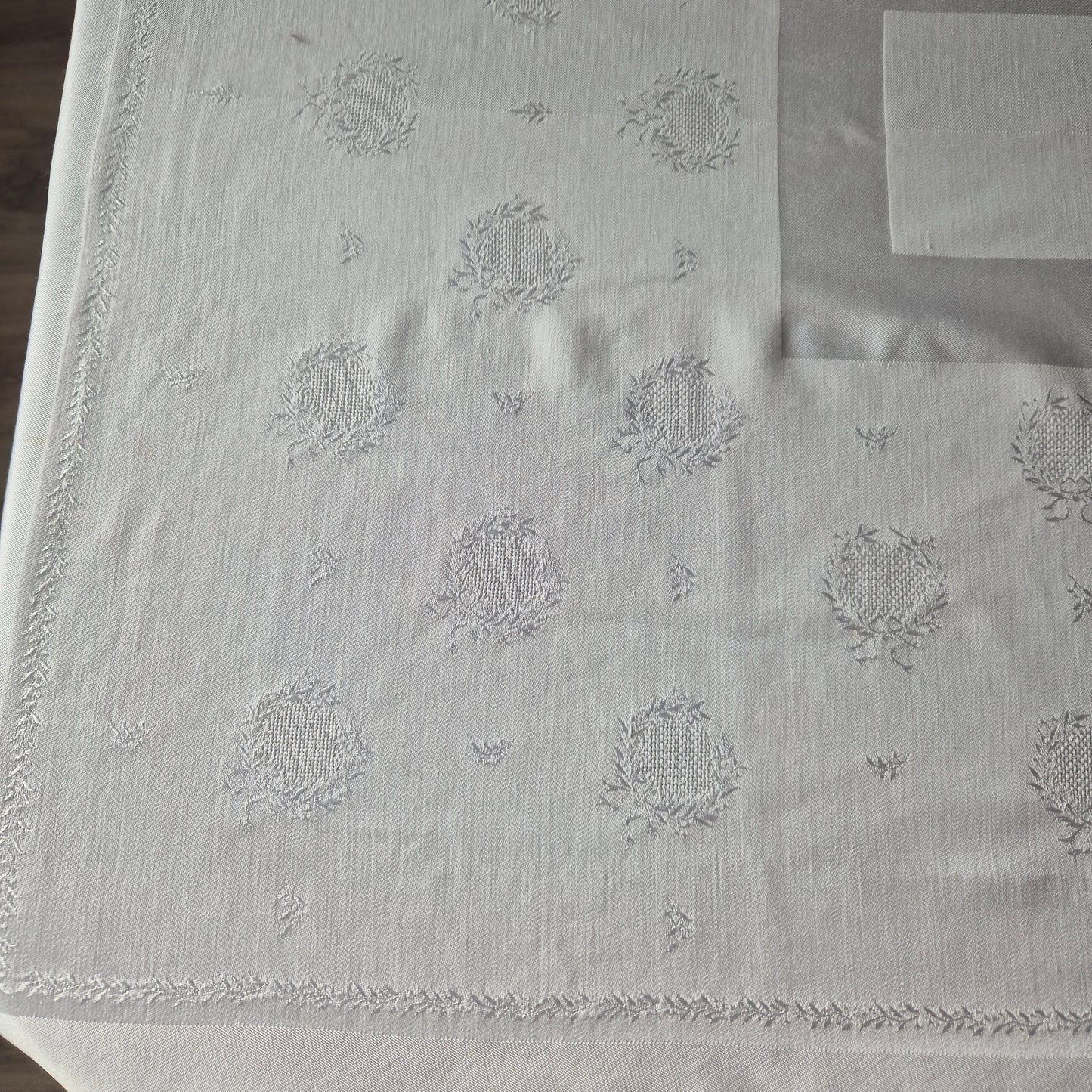 Vintage Tischdecke Damast weiß 105x150cm Art Jugendstil