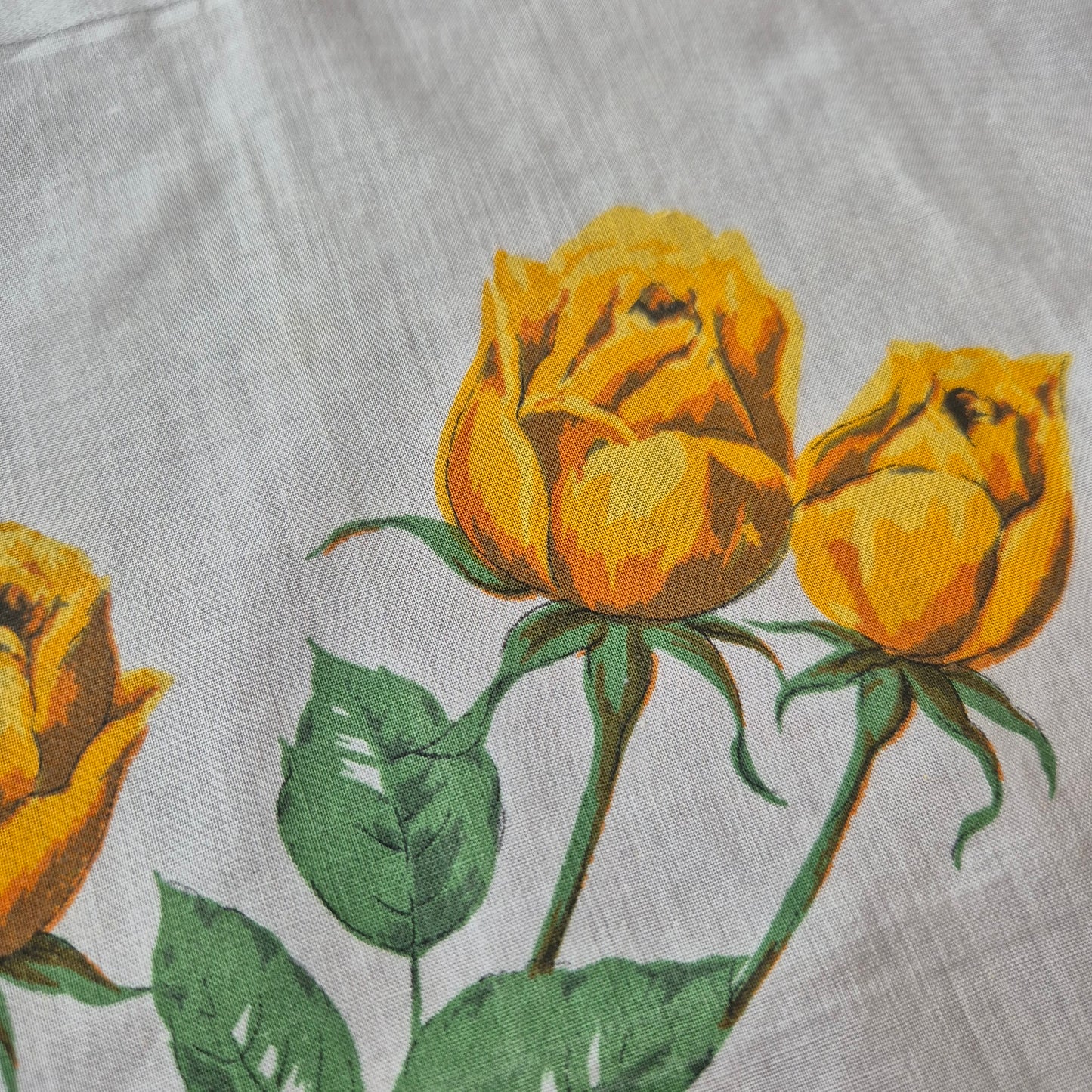 Vintage Stofftaschentuch weiß bedruckt mit Rose Baumwolle 32x34cm