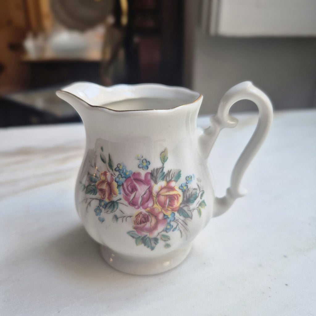 Kleines Retro Milchkännchen Porzellan Germany