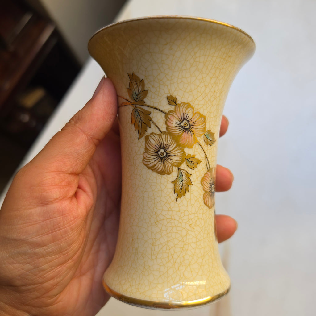 Vintage Porzellanvase „Thomas Ivory Bavaria“ mit Golddekor & Krakelee-Optik – Modell 7028
