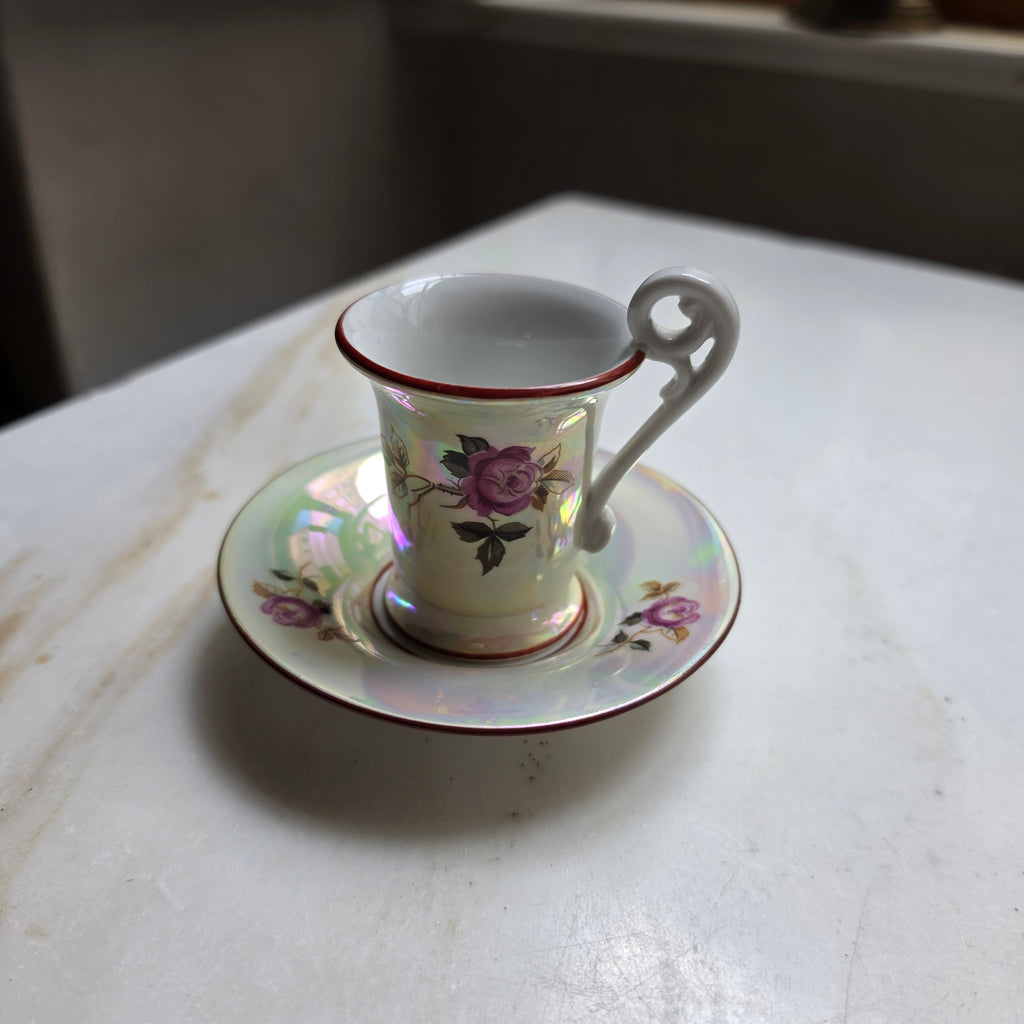 Vintage Mokka-Set mit Perlmutt-Lüsterglanz & Rosendekor - Porzellan Sammeltasse